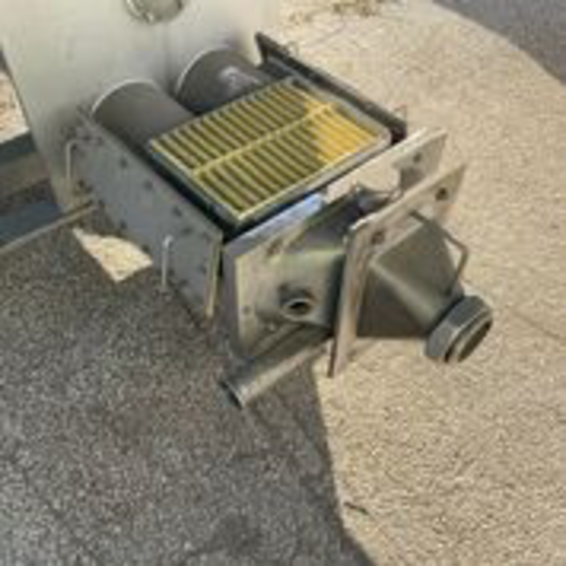 Twin Screw Mixer Feeder Stainless Construction. LOADING FEE $200 - Image 6 of 11