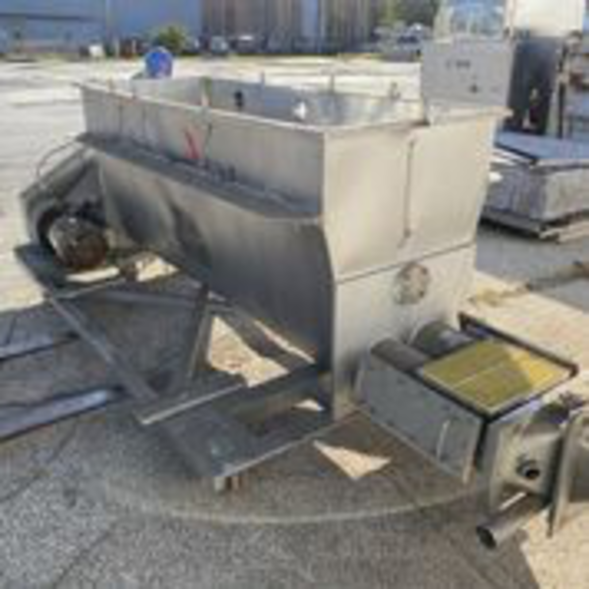 Twin Screw Mixer Feeder Stainless Construction. LOADING FEE $200