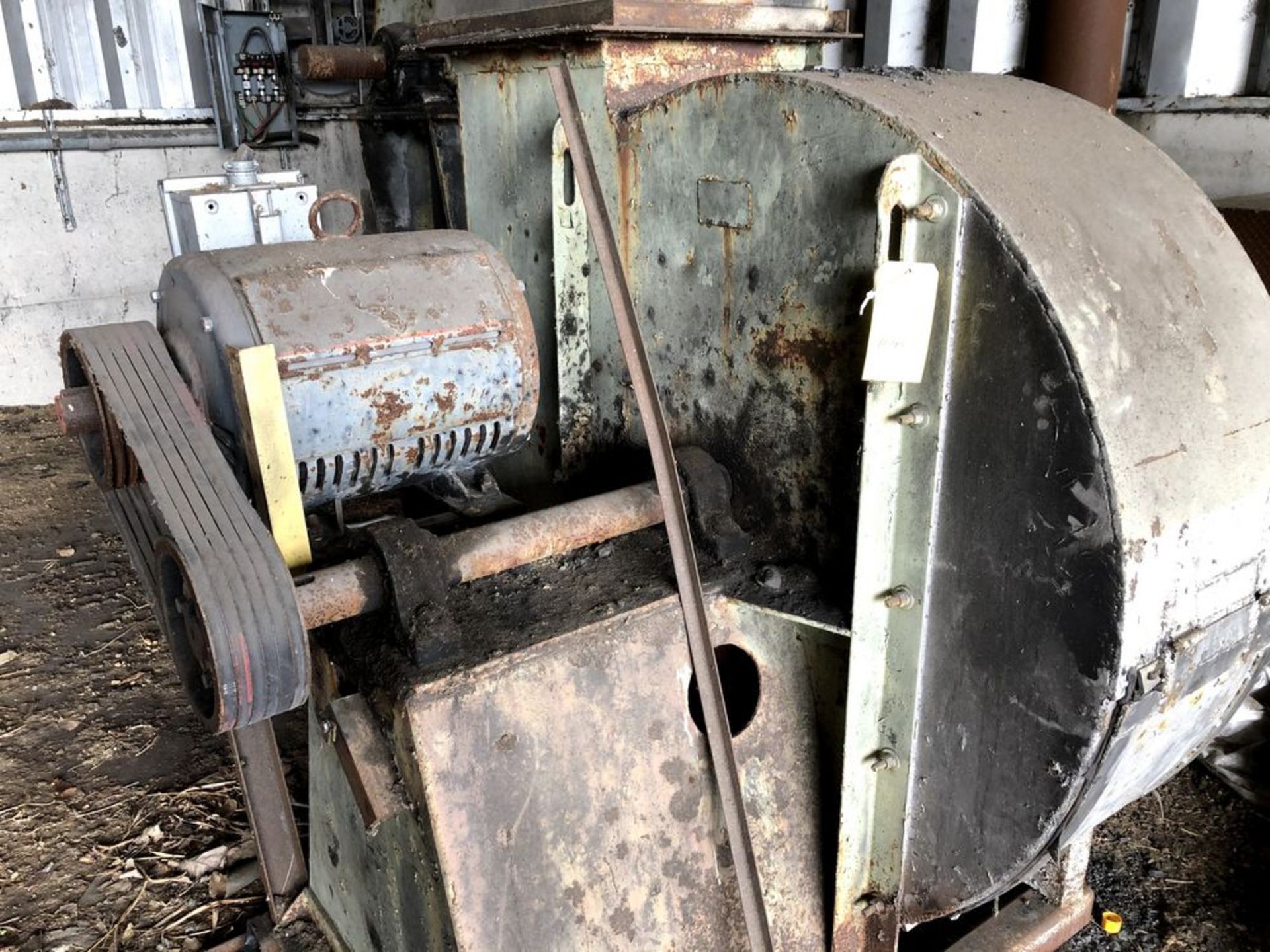 Located: Vincennes, IN -- Blower, loading fee $50 ***Note from Auctioneer: Loading Fees as stated in