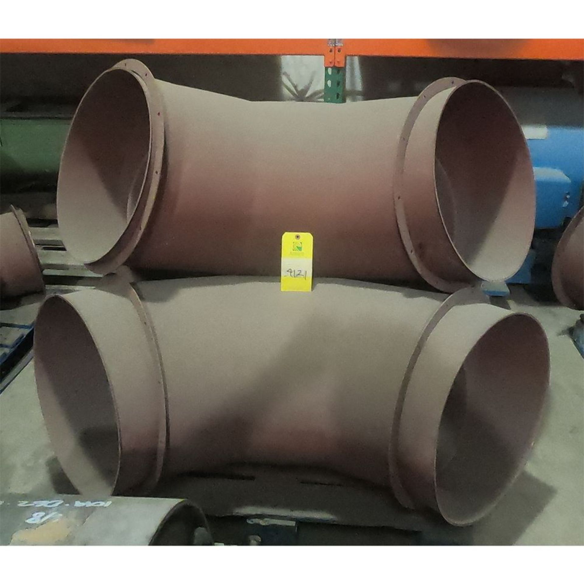Located: Tyler, TX -- Large ducting (C-10), load out fee $10 ***Note from Auctioneer: Loading Fees