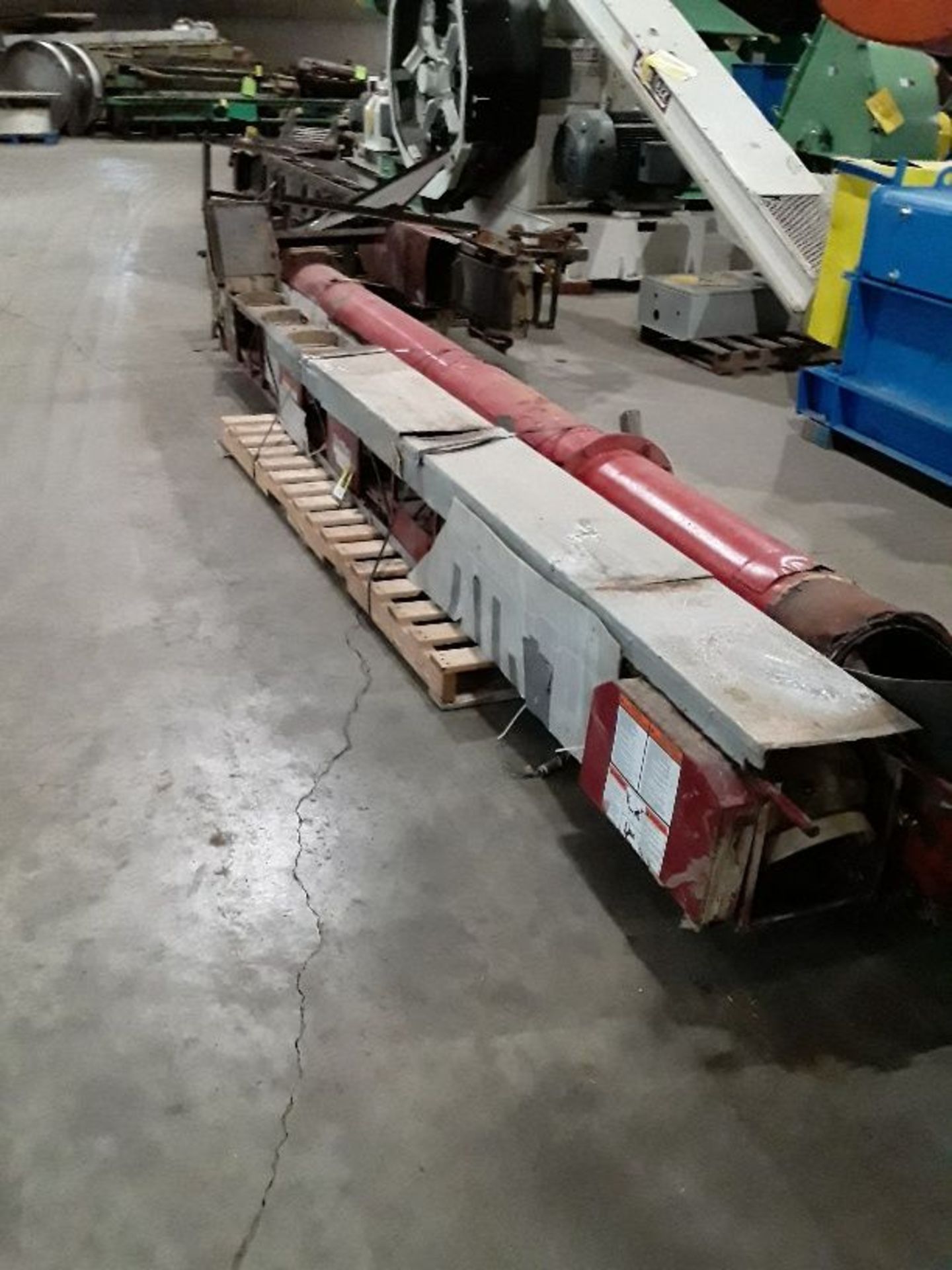 Located: Tyler, TX -- Redline conveyor, load out fee $100 ***Note from Auctioneer: Loading Fees as