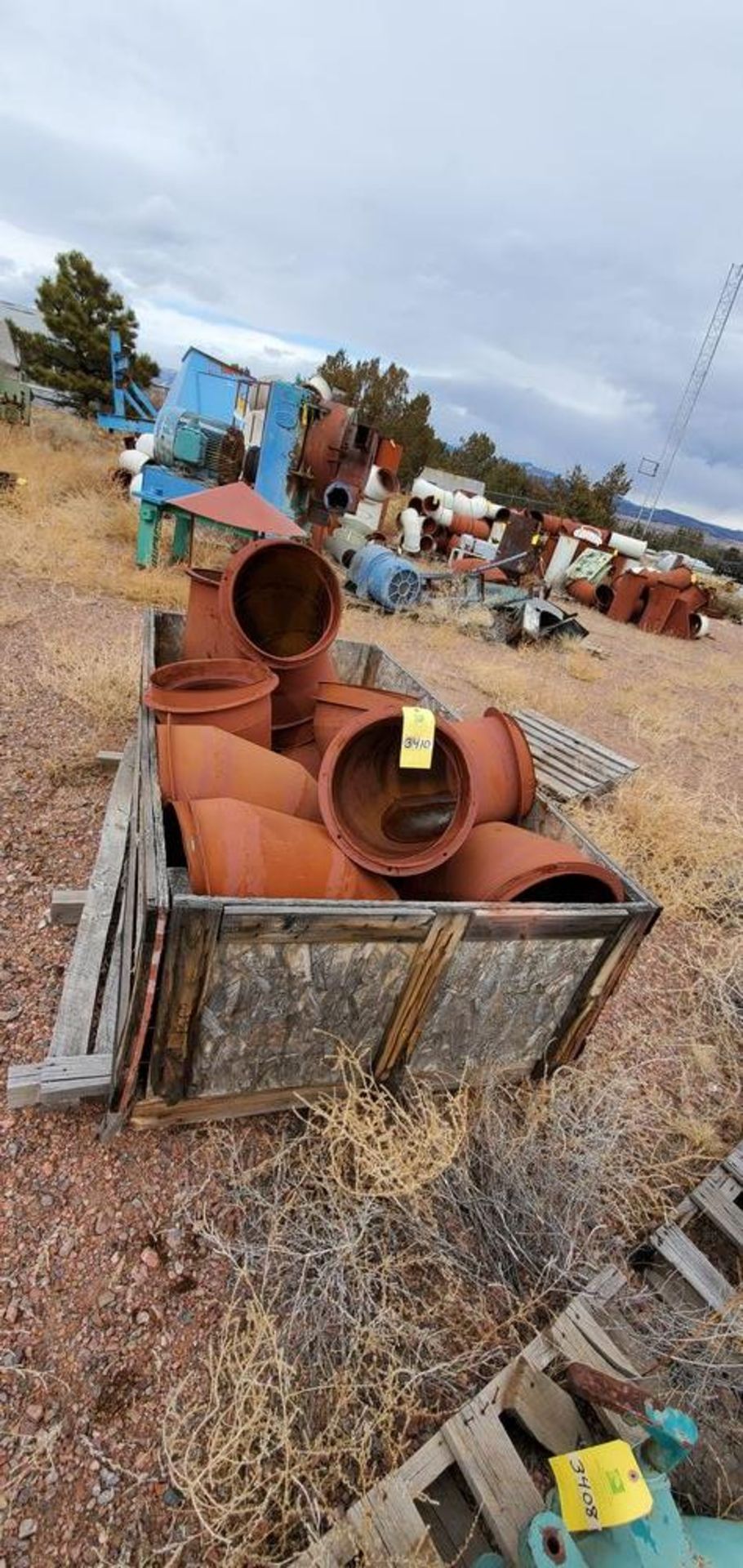 Located in Canon City, CO -- Lot: Misc piping and ductwork 14" Pipe/Duct loading fee $50 ***Note