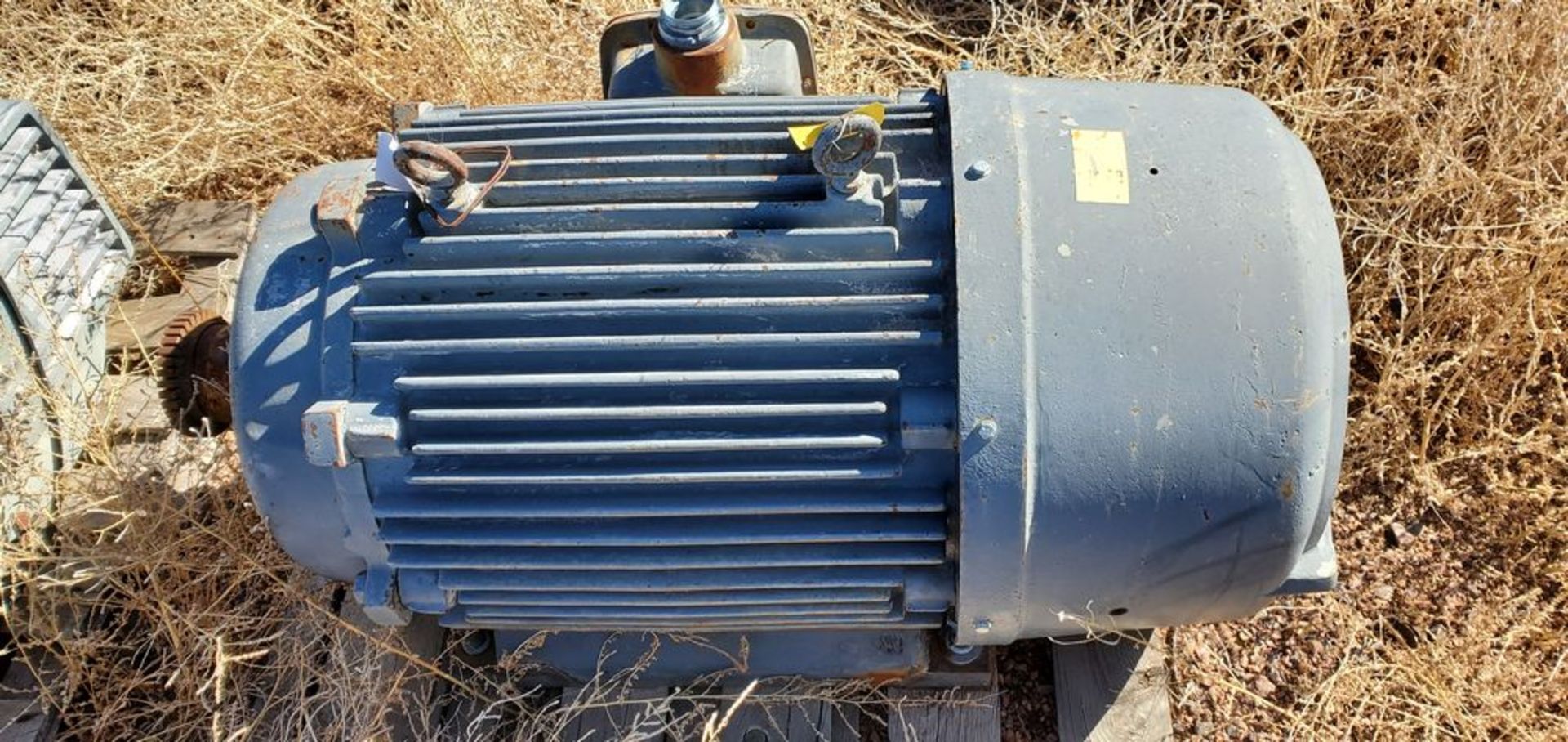 Located in Canon City, CO -- Evans 200hp 1700rpm 460v 108S Loading fee $100 ***Note from Auctioneer: - Image 2 of 3