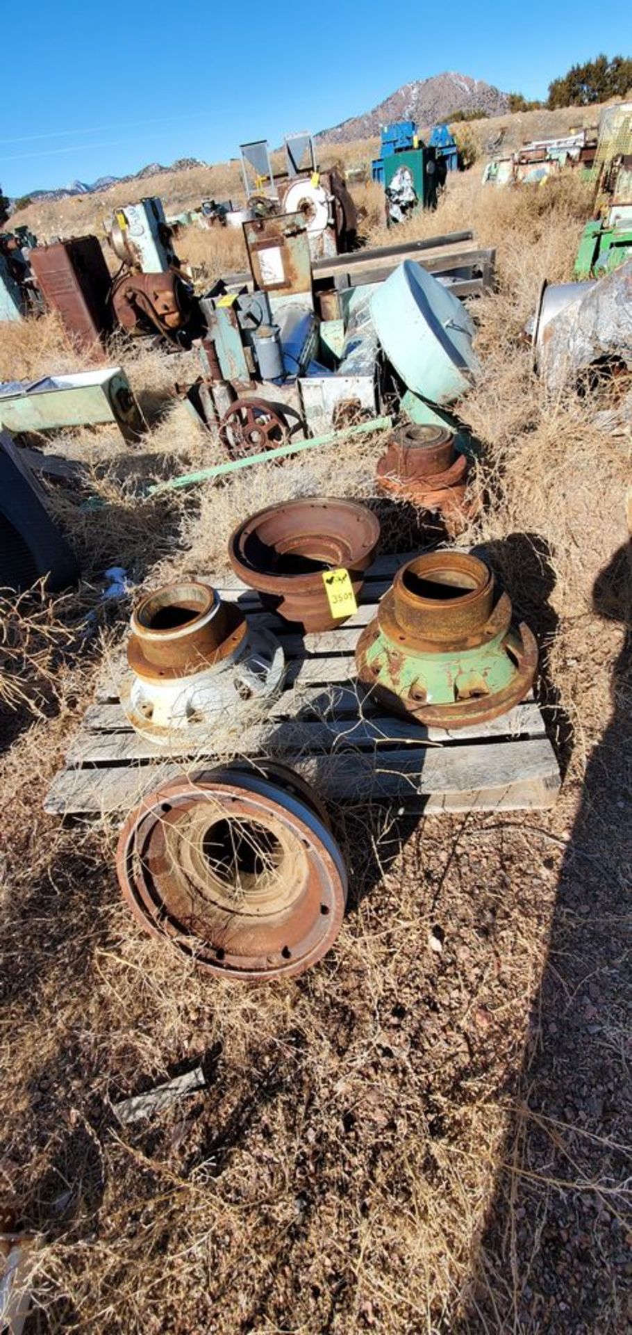 Located in Canon City, CO -- Lot: 5 sprout 501 die housings, (new replacement cost $9000 each) - Image 2 of 3