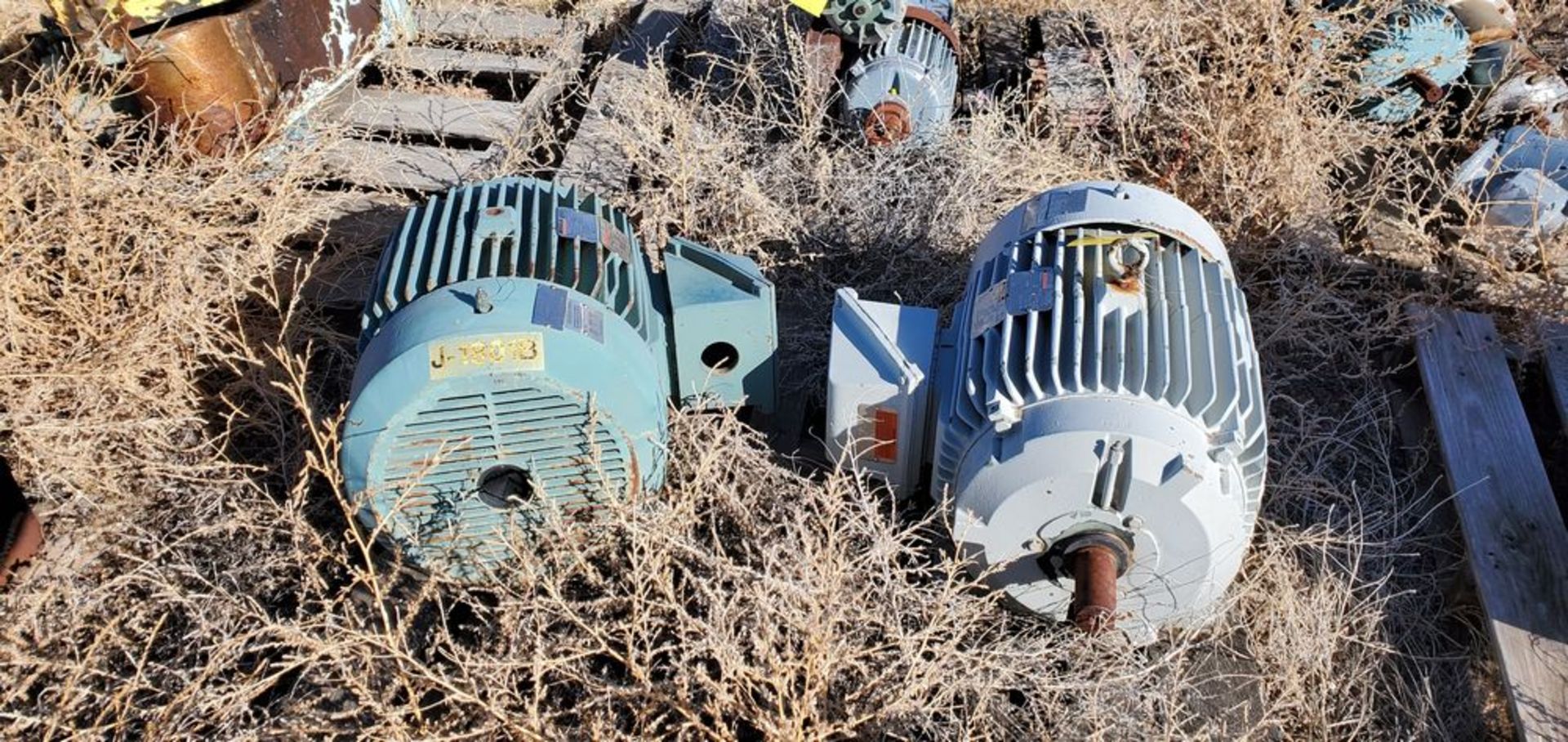 Located in Canon City, CO -- LOT: (1)Reliance 40hp 3560rpm 460v 0324TSframe (1)Reliance 50hp 3560rpm - Image 2 of 7