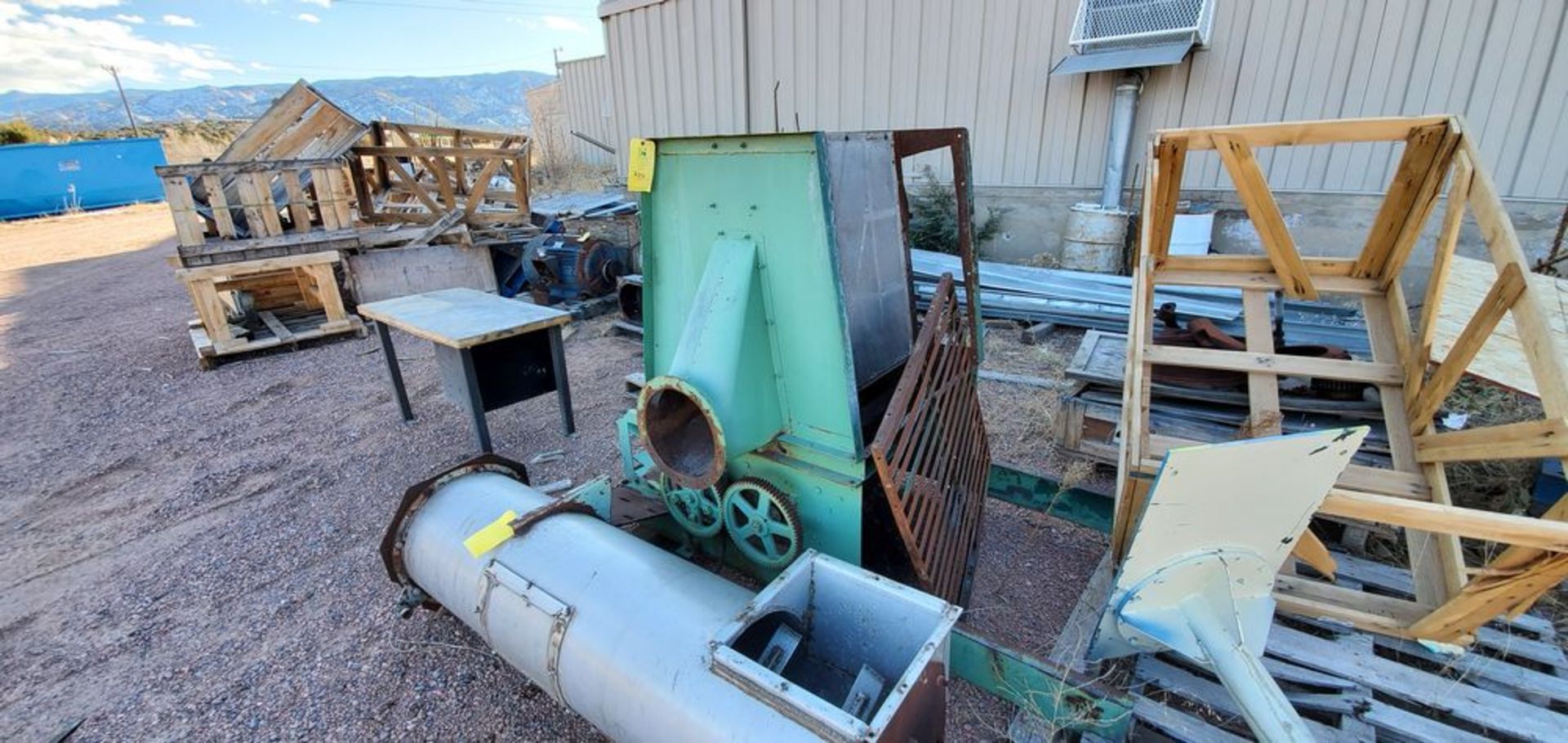 Located in Canon City, CO -- CPM Cooler 3'x3', parts machine, appears to model 2GA, loading fee $ - Image 3 of 3