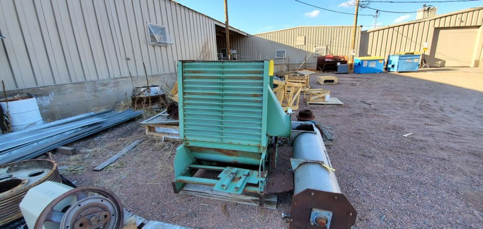 Located in Canon City, CO -- CPM Cooler 3'x3', parts machine, appears to model 2GA, loading fee $ - Image 2 of 3