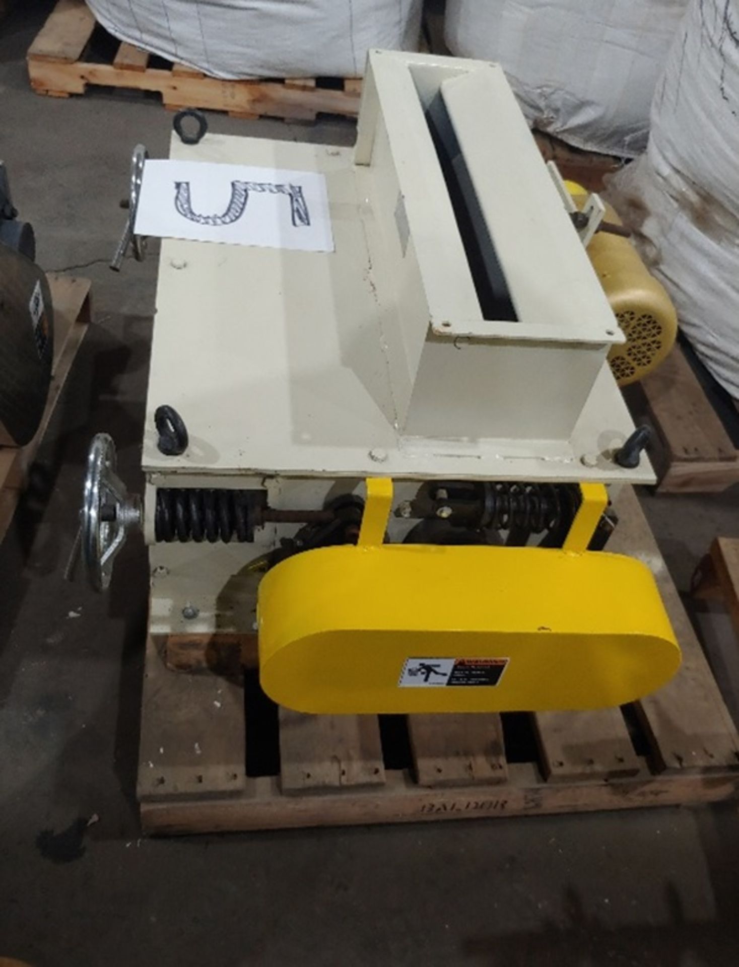 Located: Salem, OR -- Pellet Crumbler ECO CRM 624 Ser#180802, loading fee $50 ***Note from - Image 2 of 3