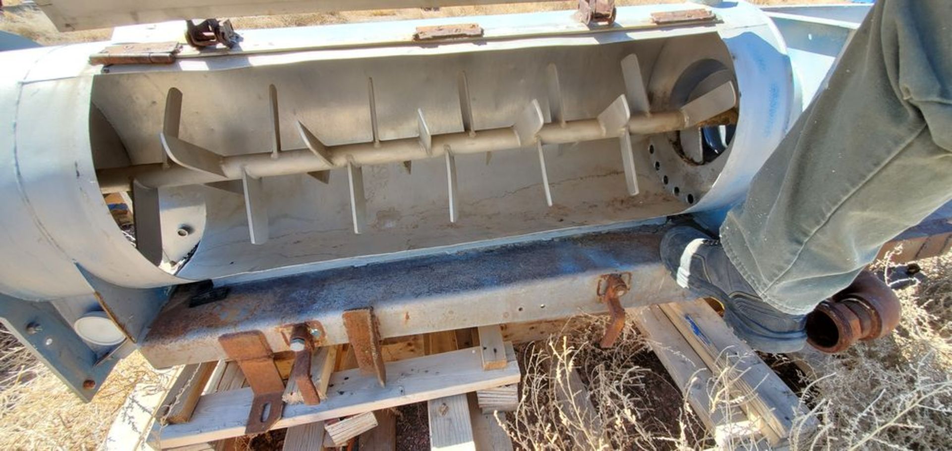 Located in Canon City, CO -- LOT: Misc tubing/elbows loading fee $50 ***Note from Auctioneer: - Image 5 of 5