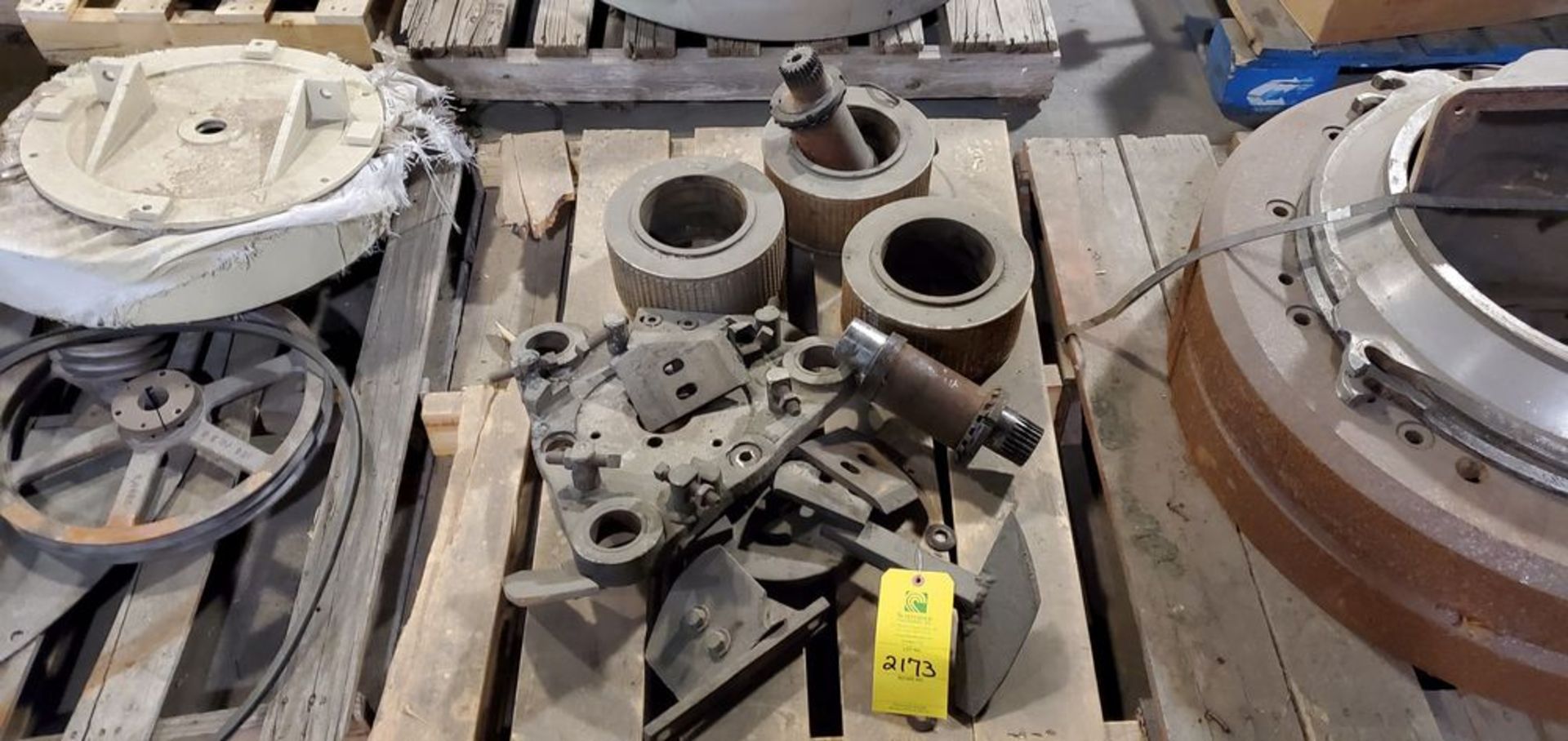 Located in Canon City, CO -- LOT: Misc parts for Sprout 26 pellet mills including: scrapers, roll