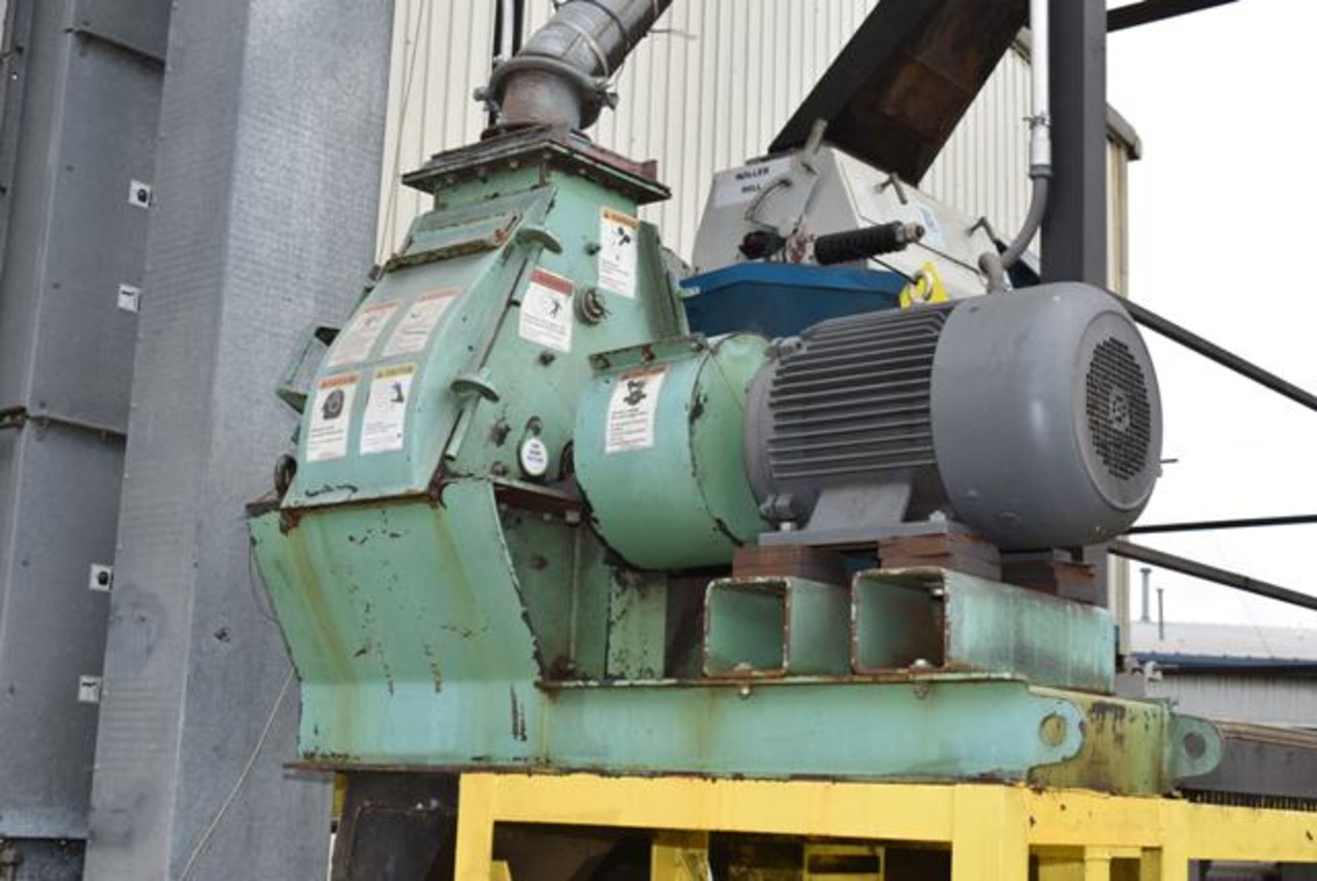 Roskamp Champion Hammer Mill, 11 1/2 x 22 Size, 40 HP Motor. LOADING FEE: $750 - Image 2 of 3