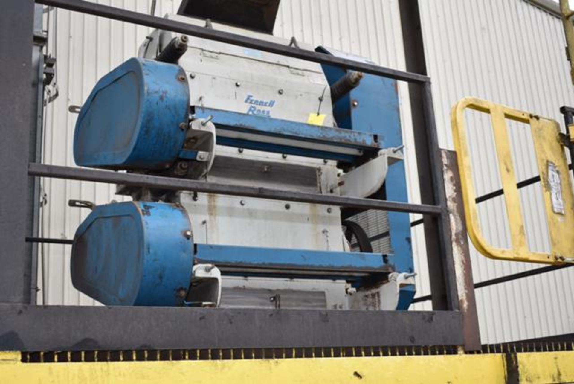 Ferrell Ross Model 2HI Roller Mill, 10" x 30" Size, 25 HP Motor. LOADING FEE: $2500