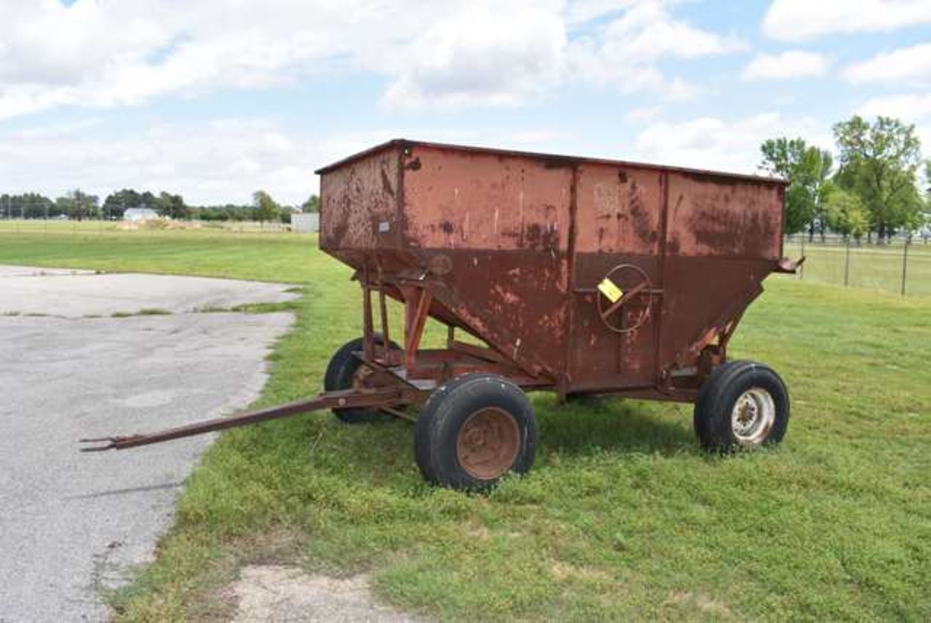 Gravity Flow Wagon, Approx. 150 Bushel Capacity. LOADING FEE: $50