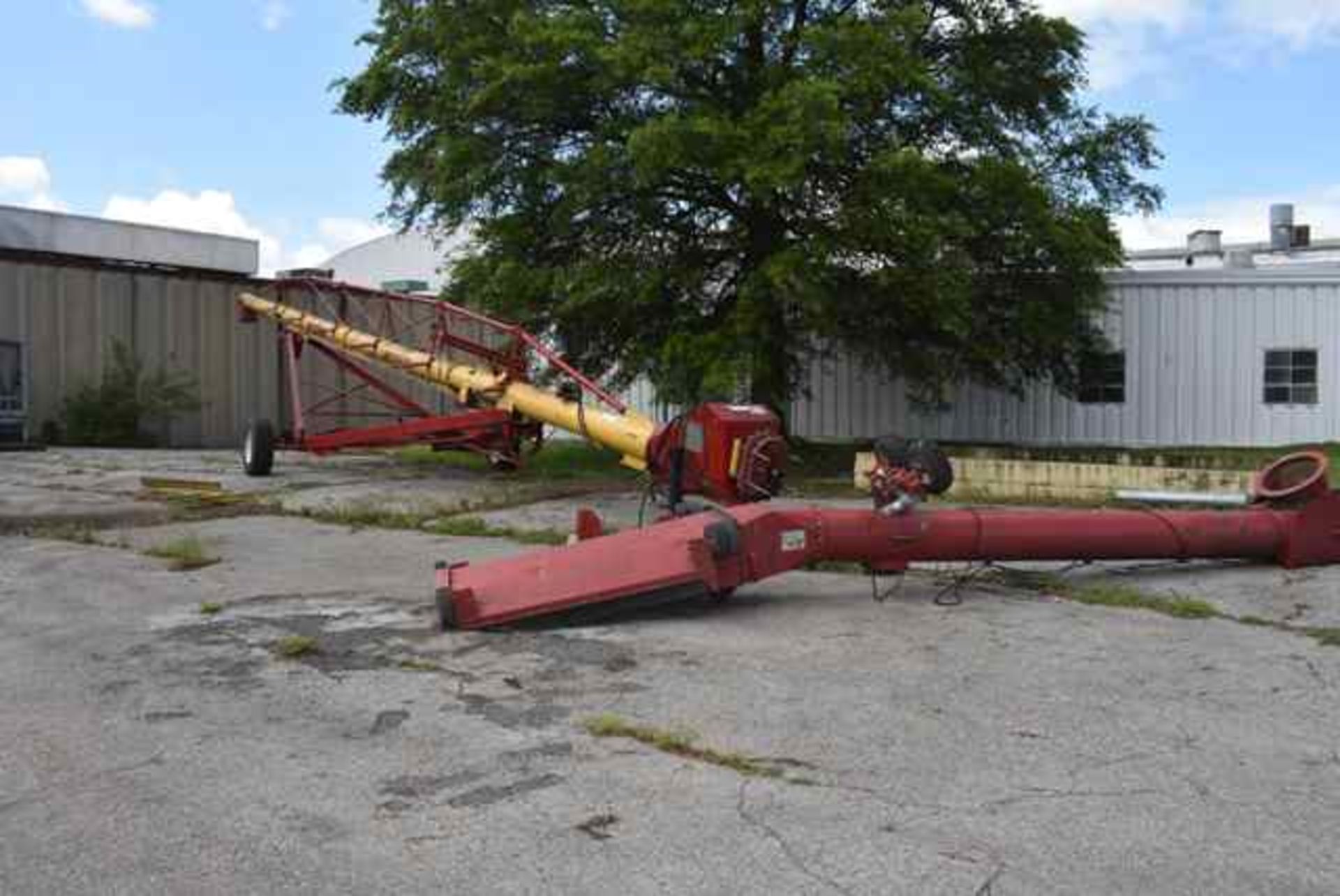 Westfield Model #MKX 160-85 Portable Screw Conveyor. CALL FOR LOADING FEES (402)657-7609