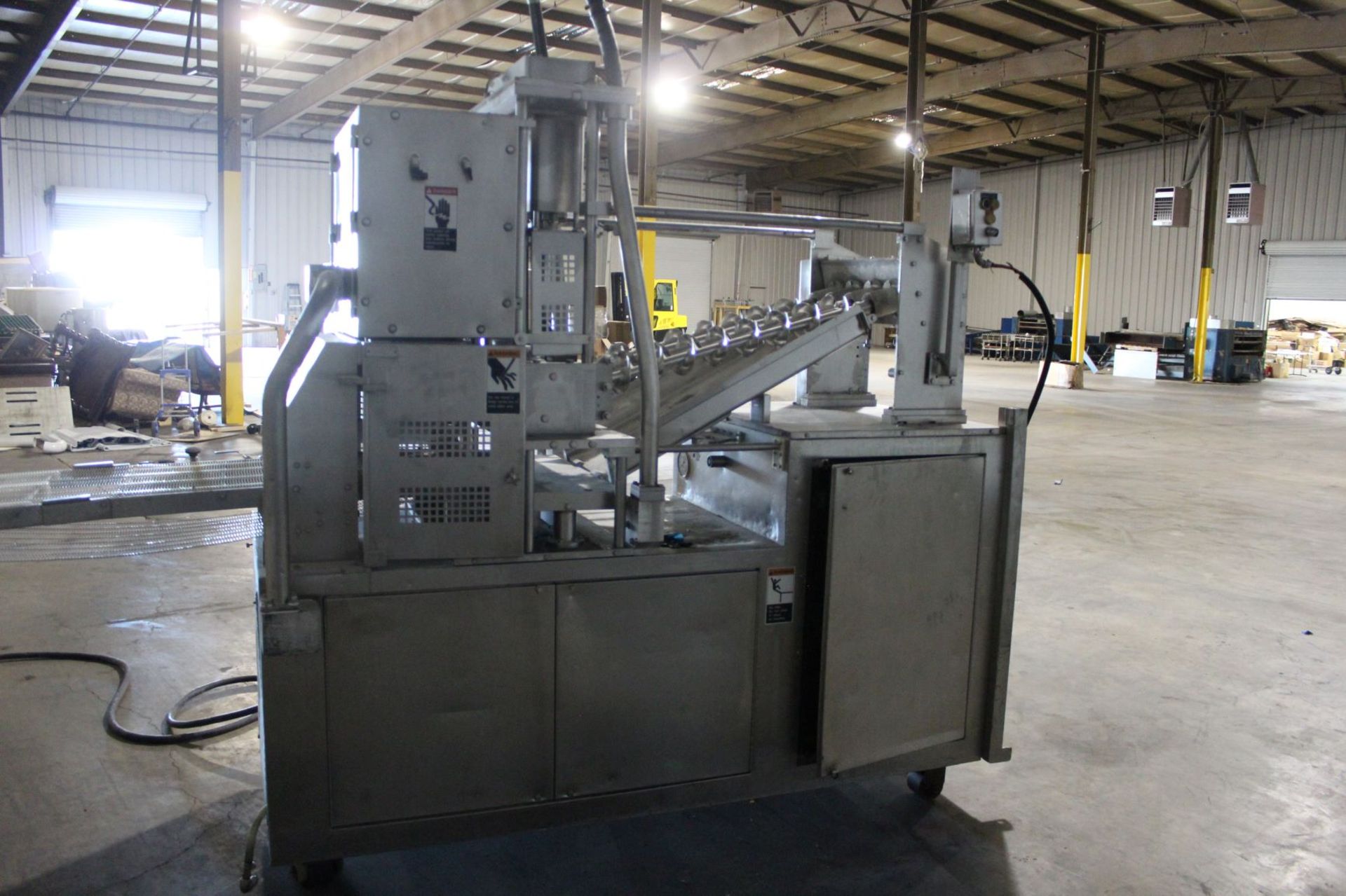 Formax 19 Forming Machine, Model# F-19 PLC, Serial# 485, Item# MTLformax485, Located in: - Image 2 of 7