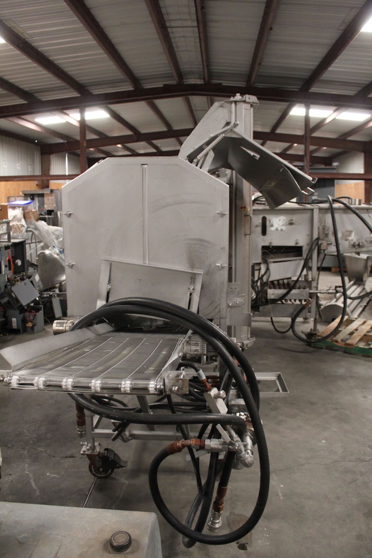 MP Equipment Drum Breader, Located in: Siloam Springs, AR - Image 4 of 5