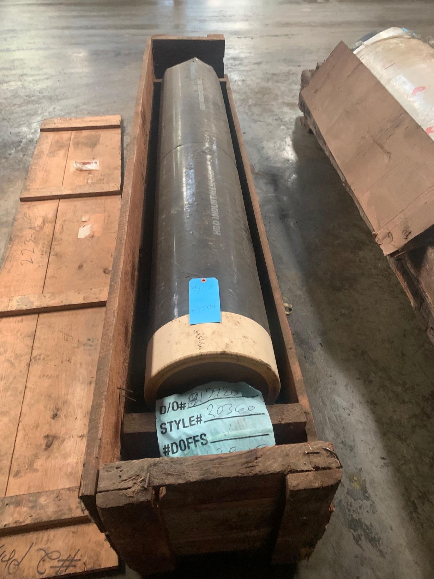 Nip roll 79” Face x 15” Diameter x 4” shaft, Rigging Fee: $50 - Image 4 of 6