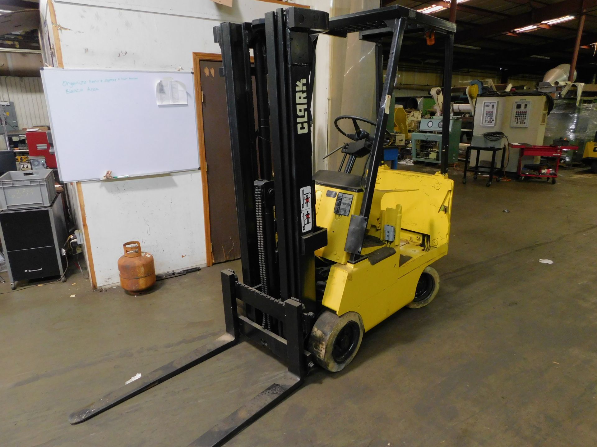 Clark Equipment Forklift, Model: EC500-20D, 36 Volts, Max Cap. 1700, Fork Size 42", No Battery,