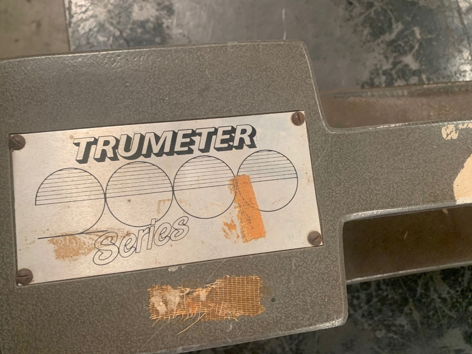 TRUMETER Model 200. Serial 20. Three manual counters. Yards (8 units), Rigging Fee: $25 - Image 4 of 7