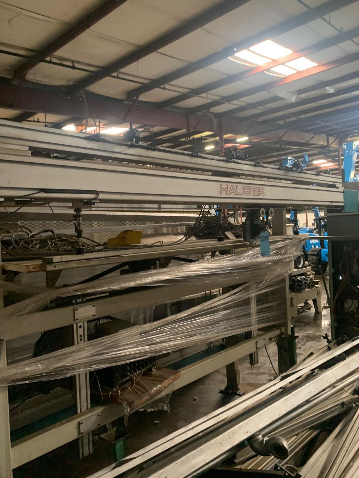 Hauser. Model Comtac 3000 Automatic Cut Panels and Stacking System, Rigging Fee: $150 - Image 2 of 11