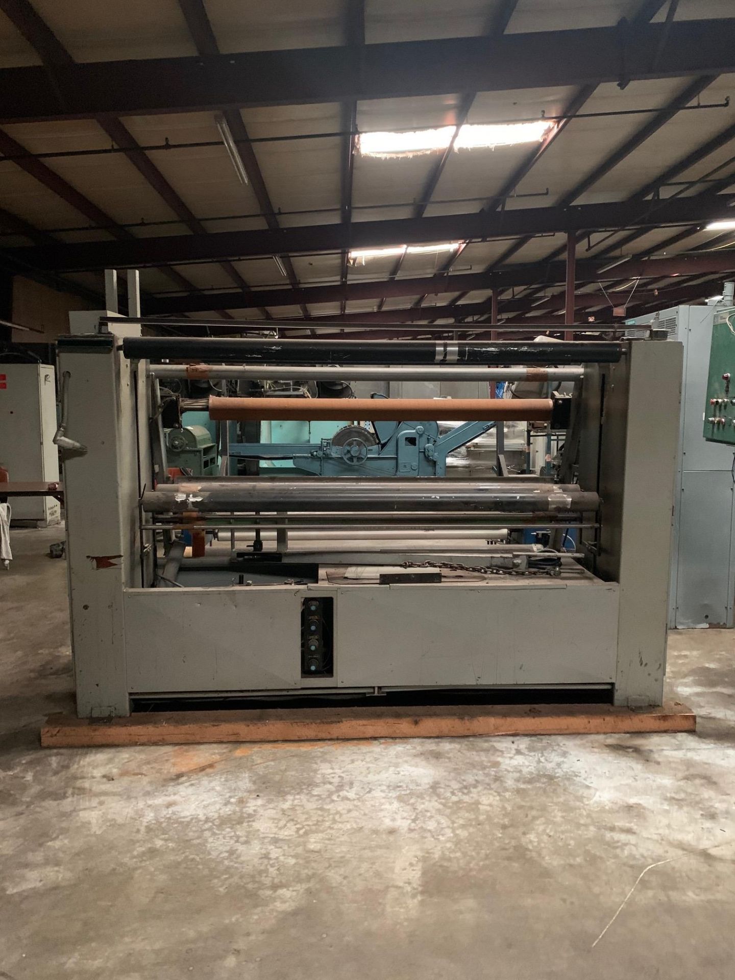 Kiltex C Surfers Unwinding and Windings machine 80” with compensators and oscillator rolls 3hp 220