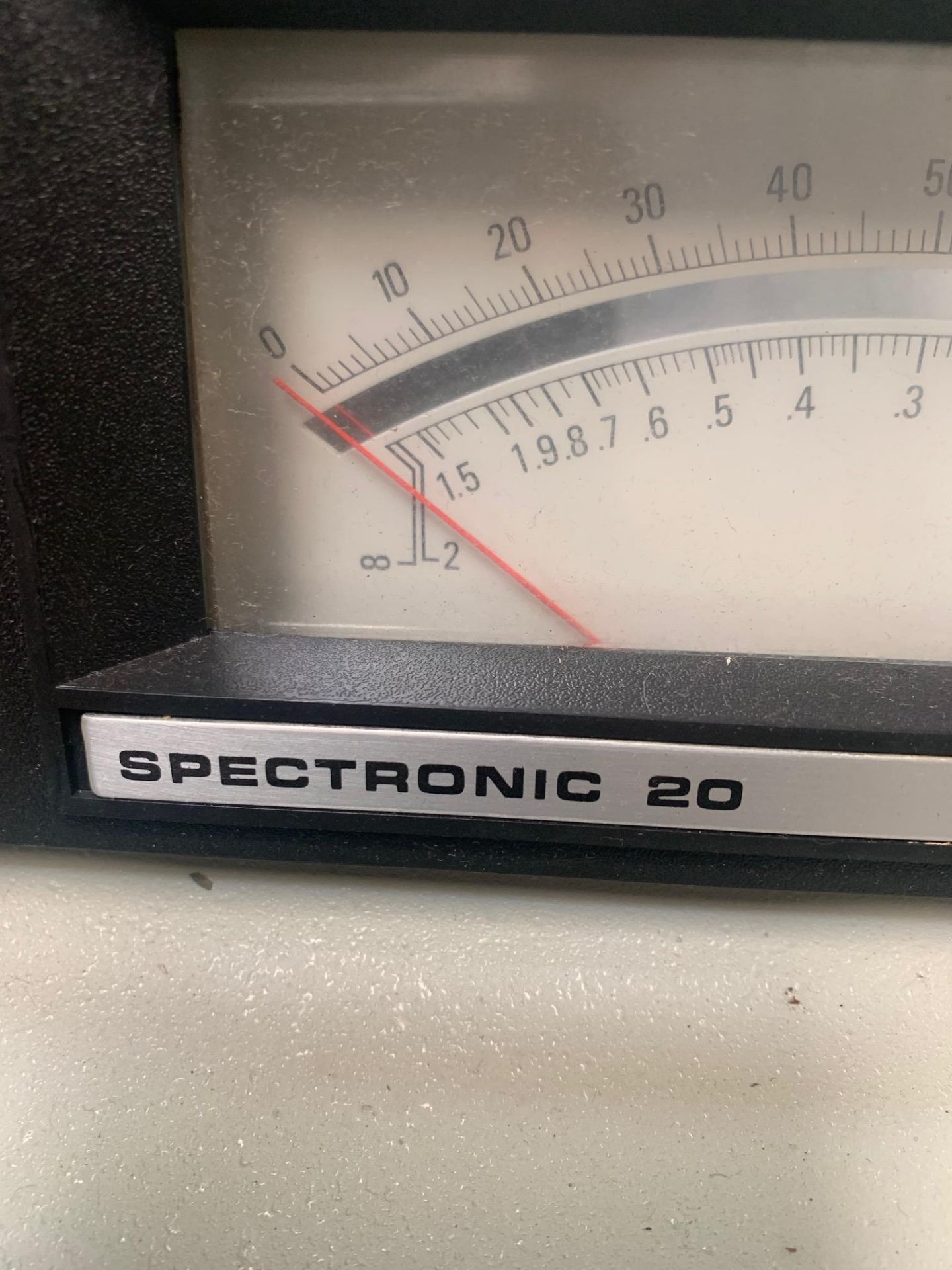 Spectronic 20. Model. Cat # 33.3179 Serial 0214567A 110 Volts Ac, Rigging Fee: $25 - Image 3 of 8