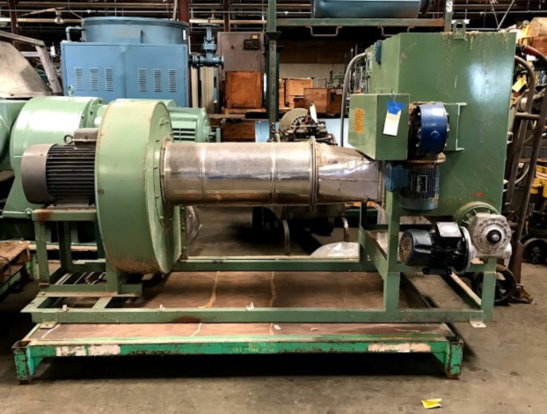 Blower Reffedue. Model Addensatore. Type ADD/A-700/32. Matricola ADD113. 333/575 Volts. .75 Hp. 1100