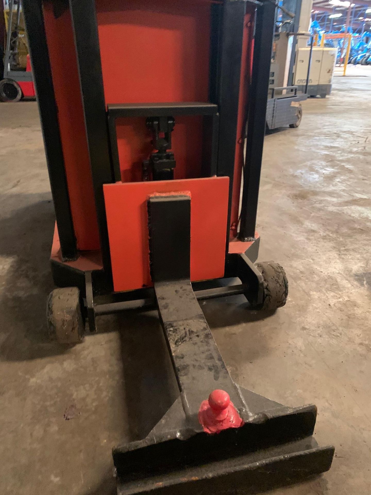 CLARK PWD 30 40 Pallet Jack A Frame Mover. 24 Volts DC, Rigging Fee: $5 - Image 3 of 9