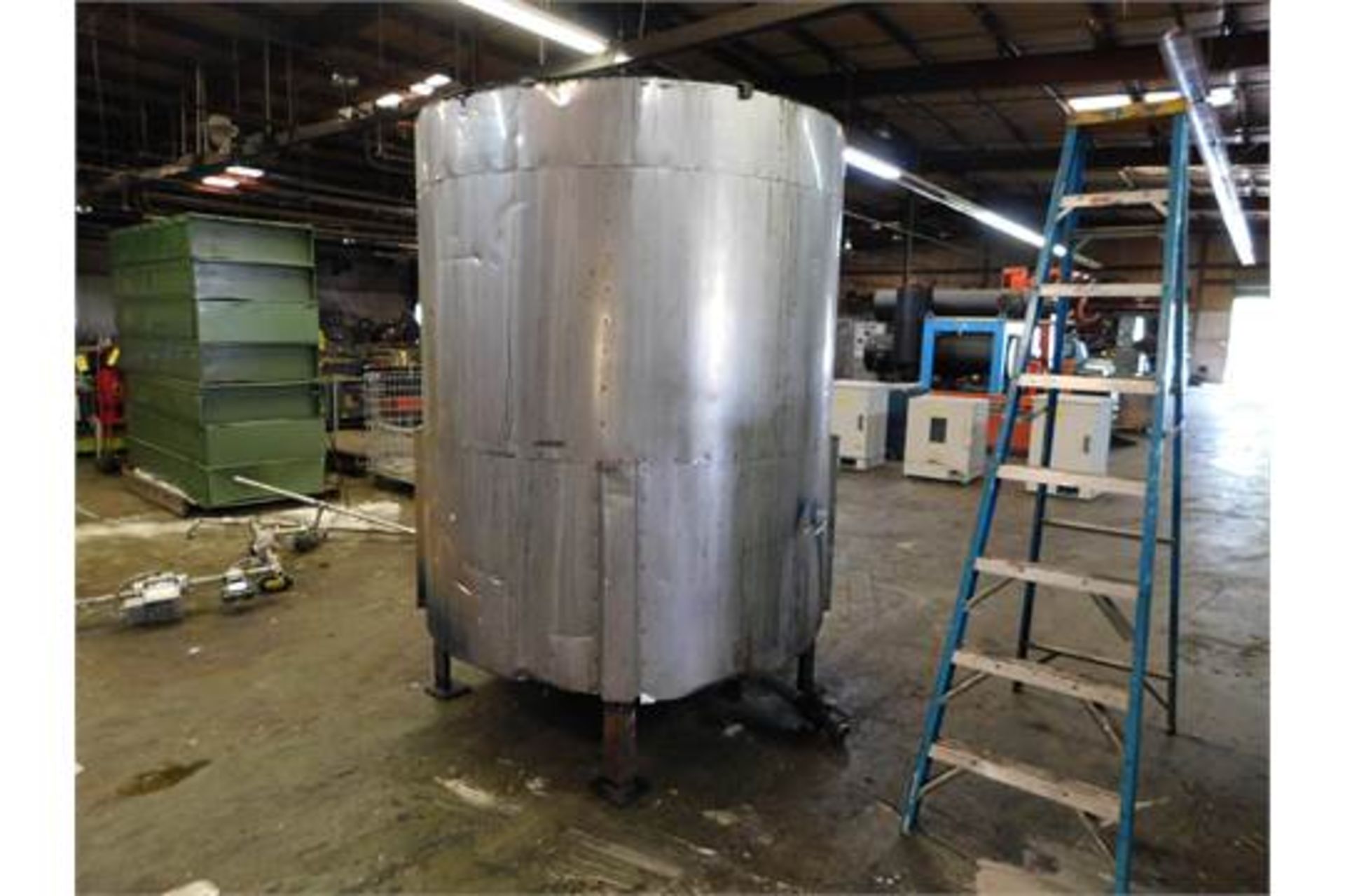 Stainless Steel Tank, 64 inches Diameter, 76.5 inches Height, Agitator/Mixer, Discharge Bottom, - Image 3 of 3