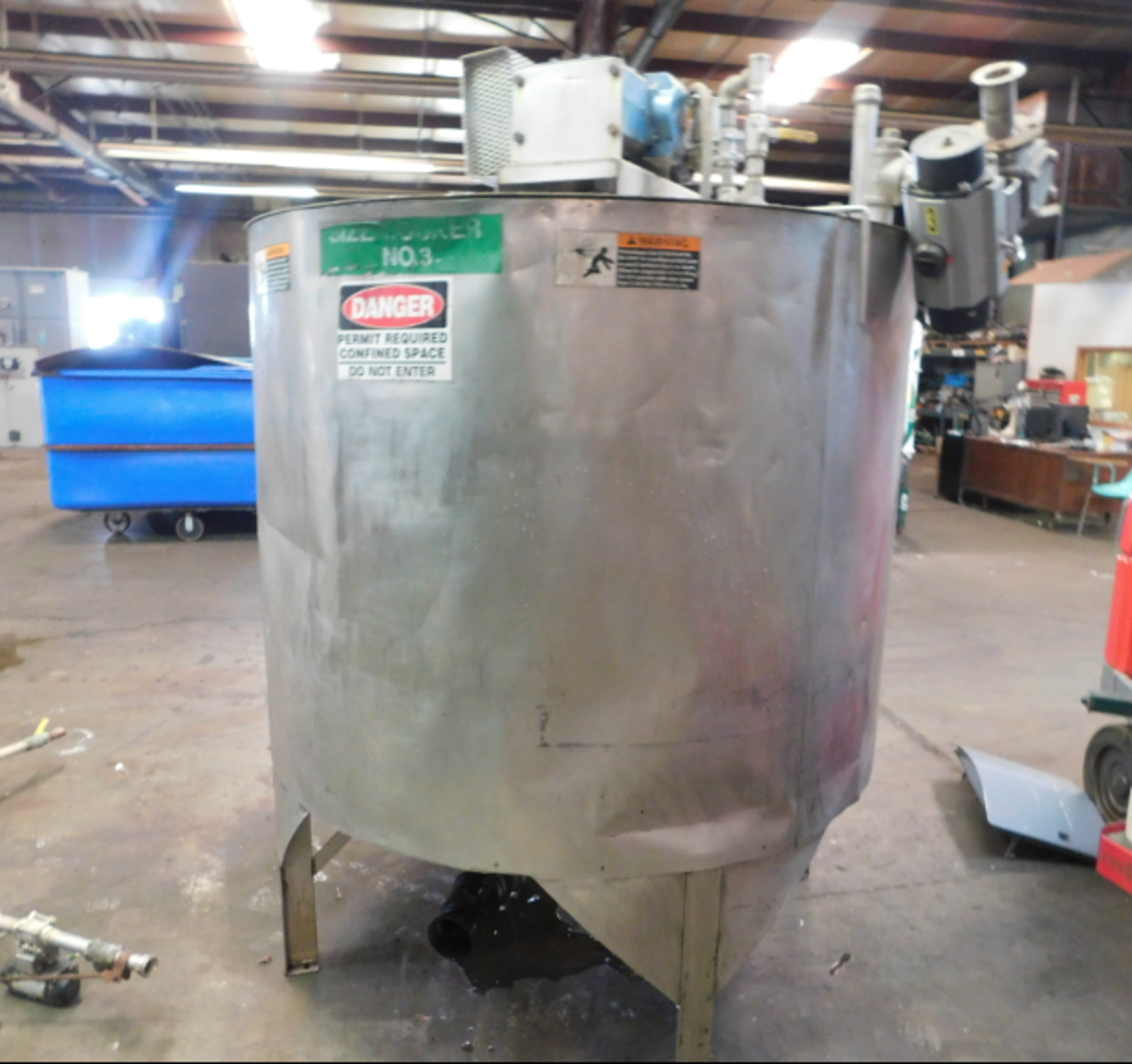 Stainless Steel Tank, 62 inches Diameter, 48.25 inches Height, Agitator/Mixer, Discharge Side and - Image 2 of 3