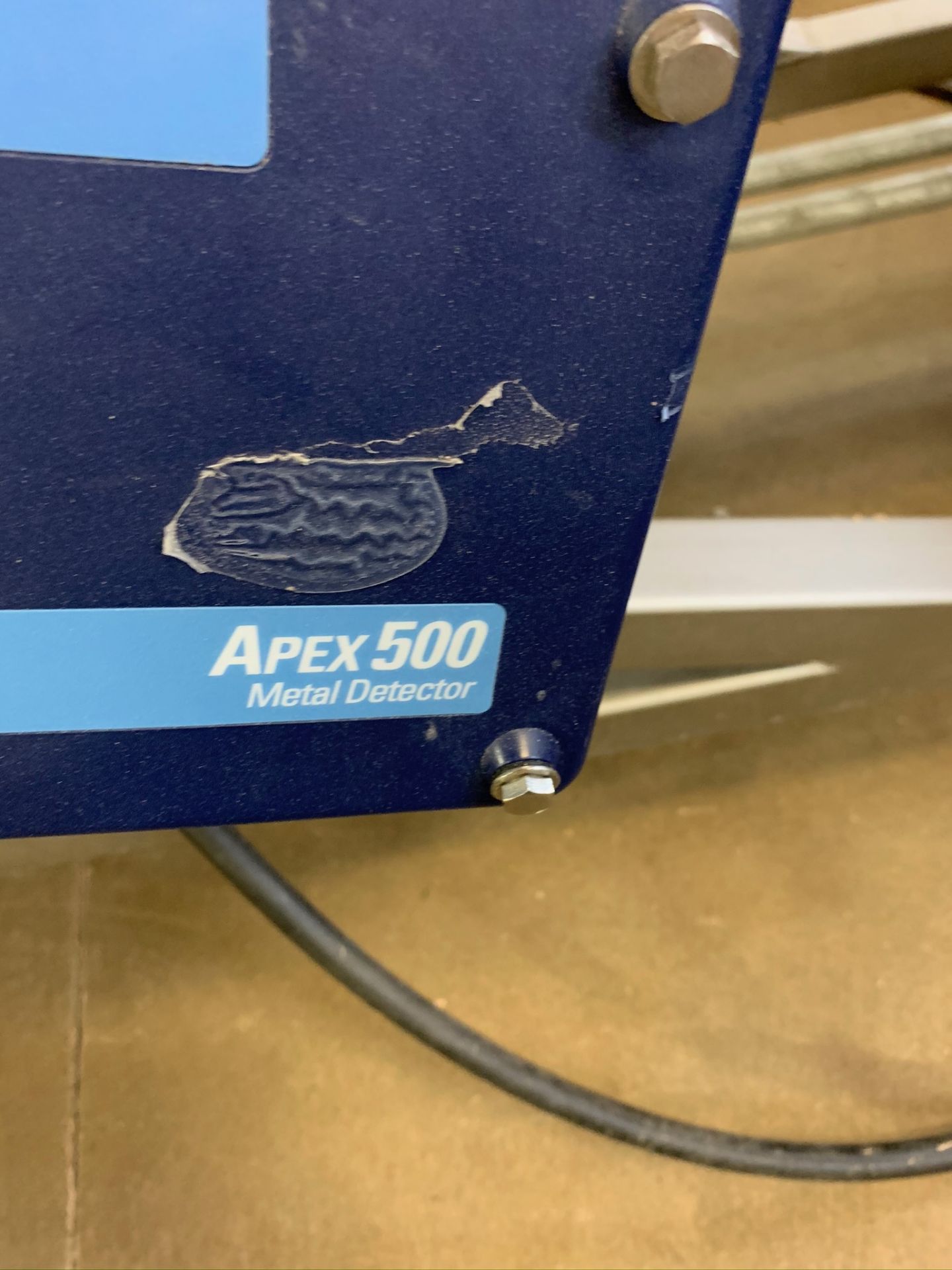 (Located in Burlington WI) Thermo Scientific Apex 500 Metal Detector S/N16179360A RIGGING FEE: $2100 - Image 3 of 8