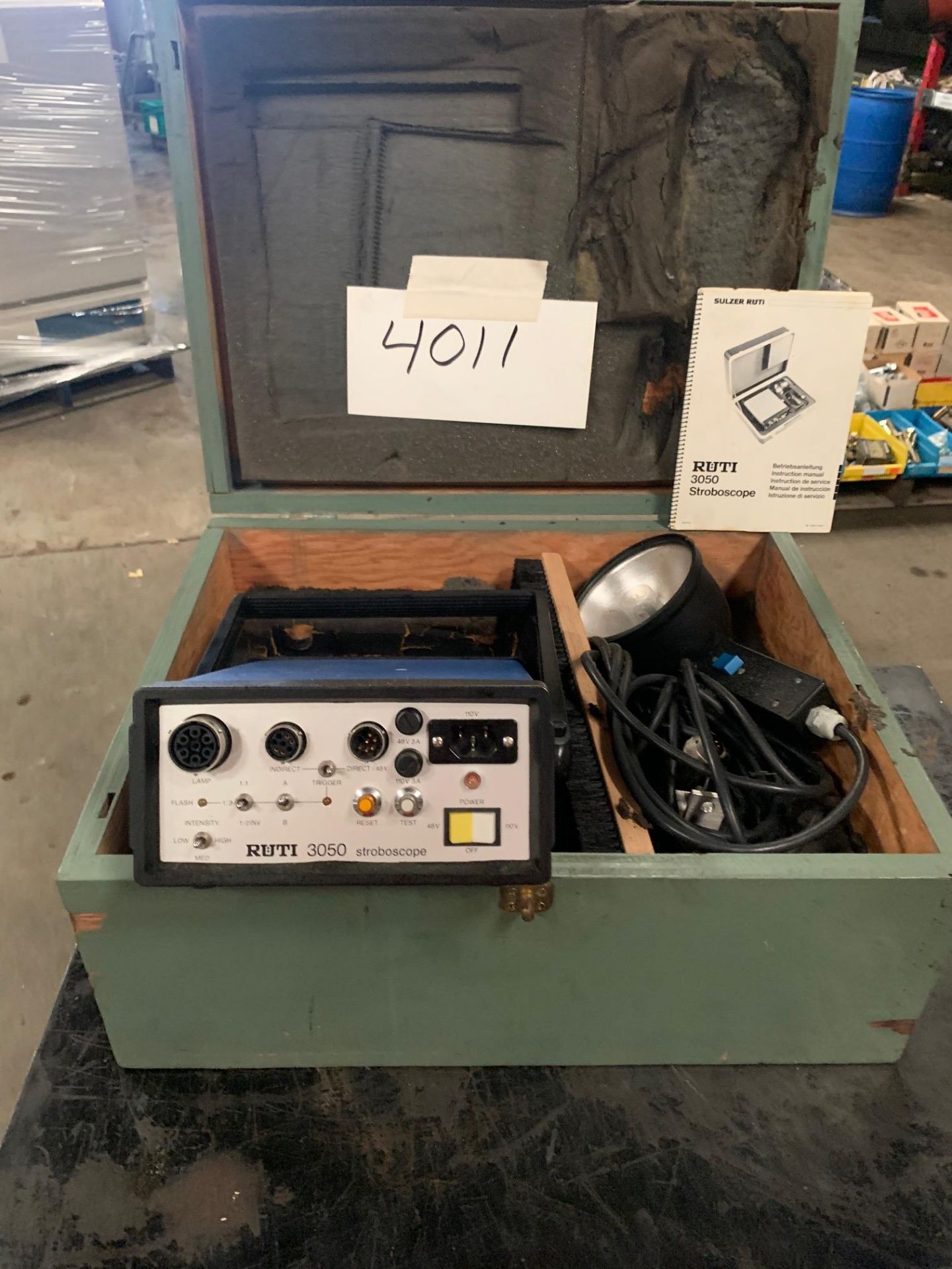 Ruti Stroboscope Model 3050 / Serial 3687482, Rigging Fee: $25 - Image 7 of 7