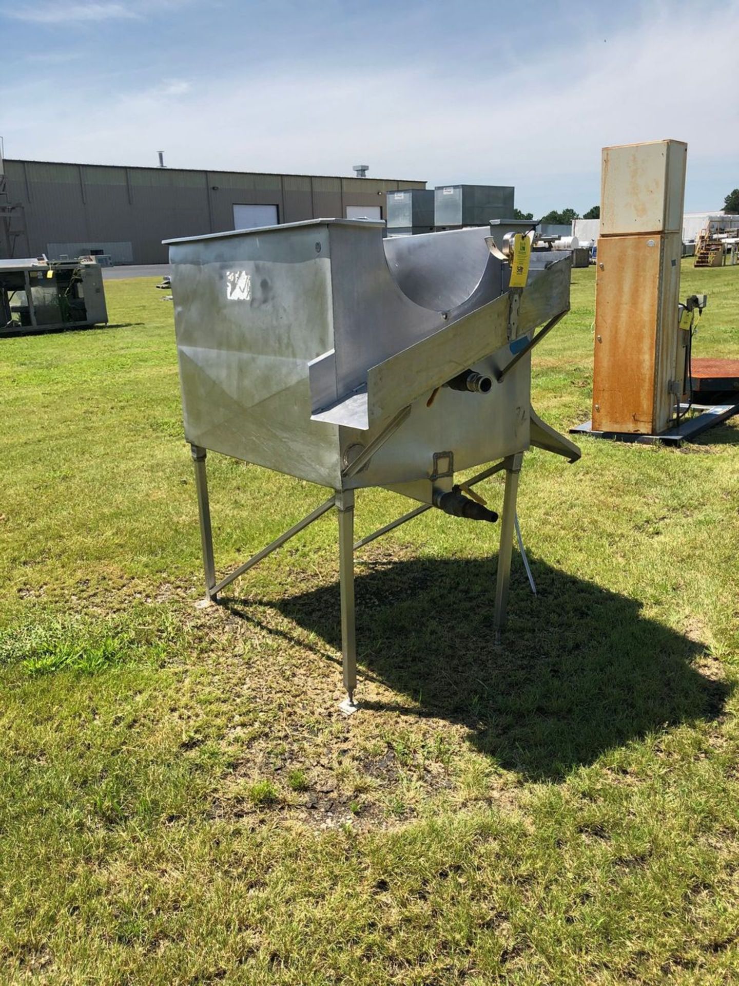 Material Processing Bin W/ Roll Cage Rigging Price: $100 - Image 2 of 5