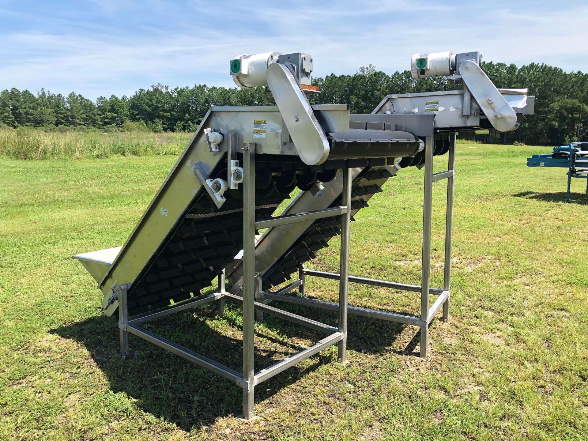 (2) Inclined Material Processing Conveyors Rigging Price: $250