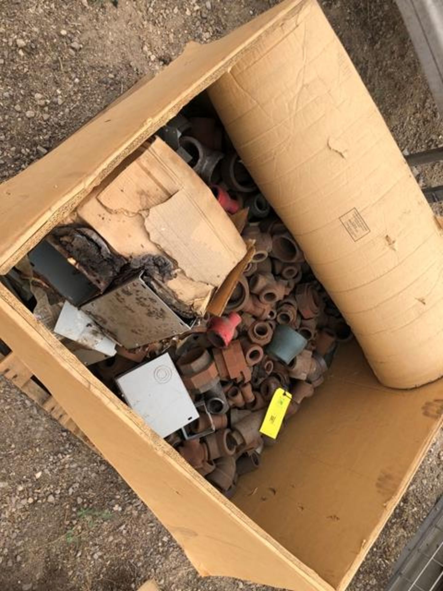 Box of Misc. Couplings - Image 2 of 2