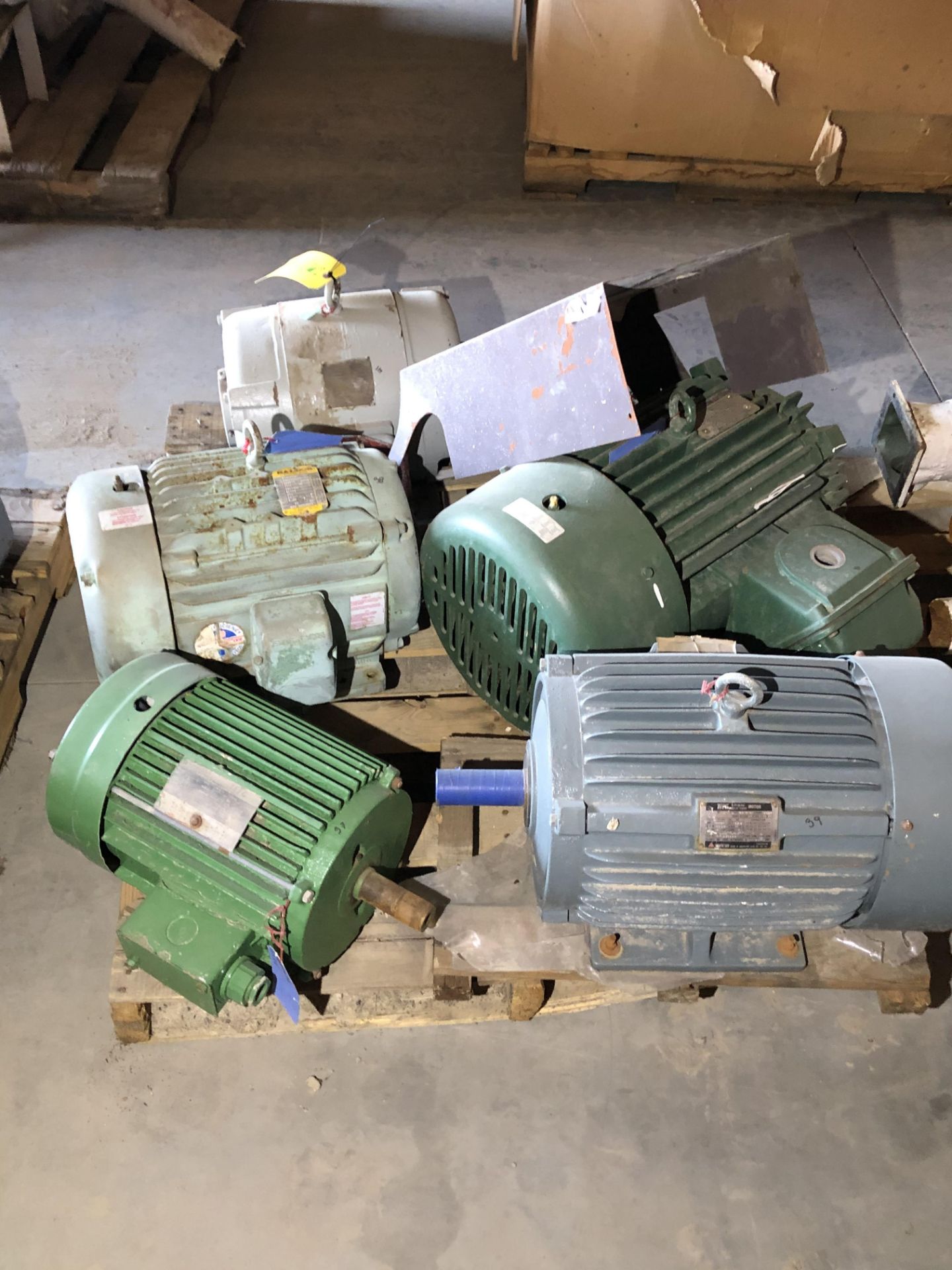 (2) Pallets of Motors, Including a 5HP Teco 3-Phase Induction Motor & Baldor Motor - Image 3 of 9