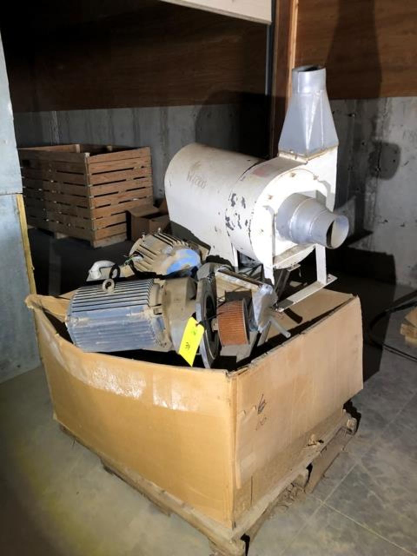 Pallet of Spare Parts, Includes Motors, Pump & More! - Image 2 of 6