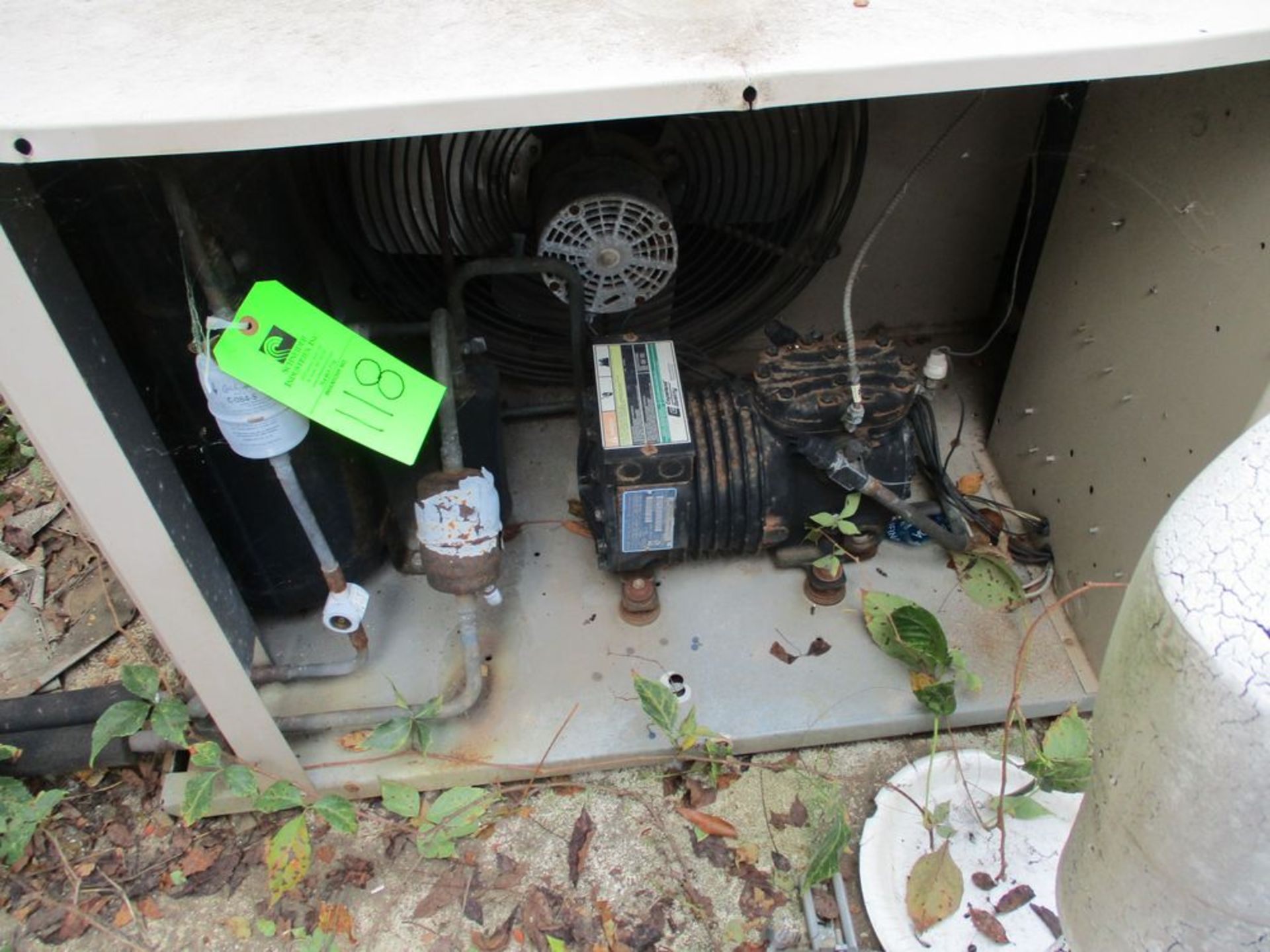 Hussman walk-in refrigerator box with Heatcraft condensing unit, Copeland compressor KAMA-010A-TAC- - Image 5 of 5