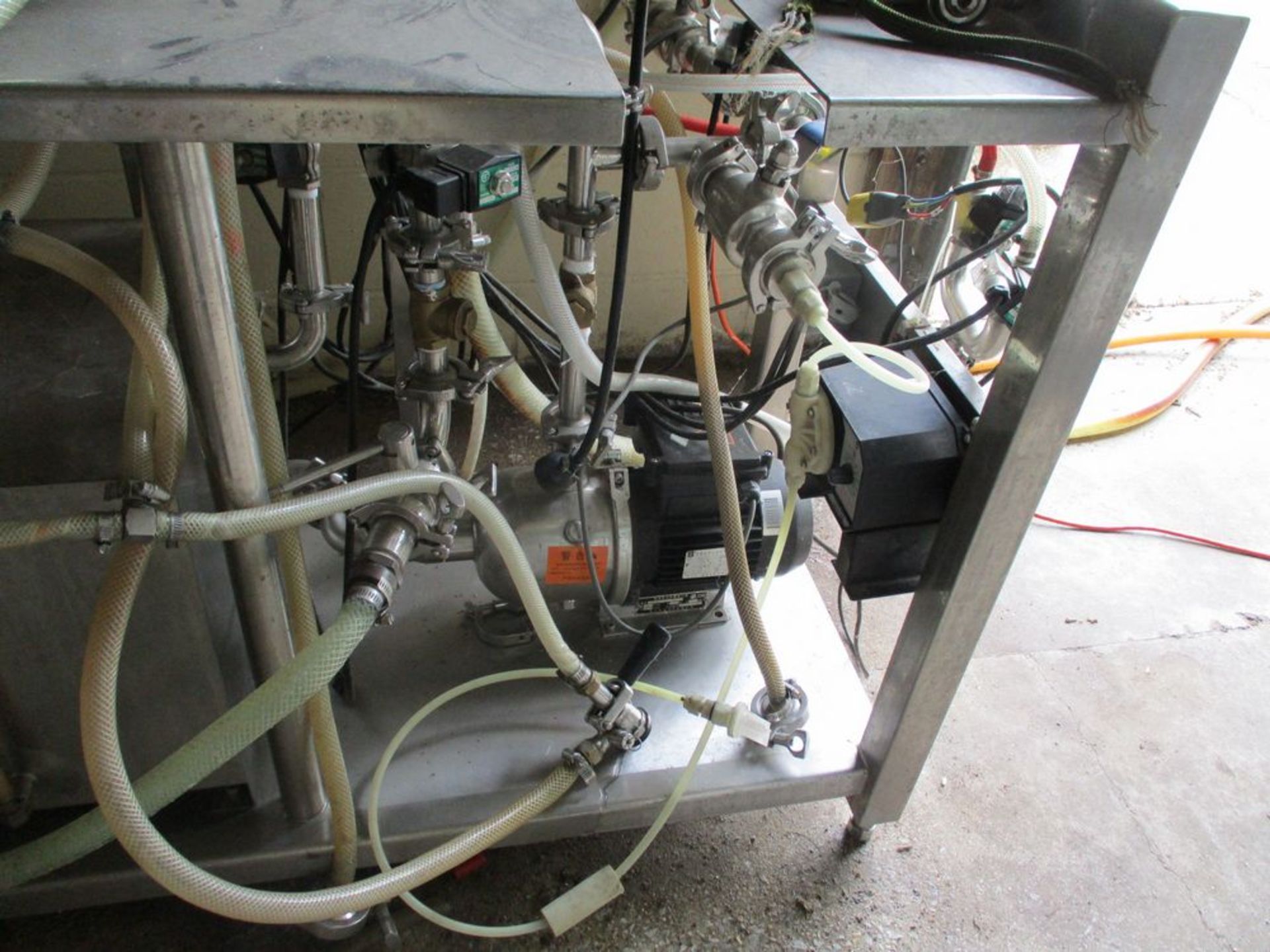 2 station keg washer/filler, 115 vac heater and controls ***Auctioneer Note*** -- $75 Removal & - Image 5 of 7