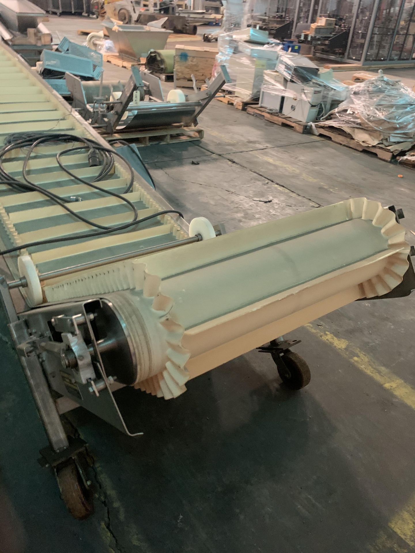 Kamflex Model 715 Cleated Incline Belt Conveyor, Loading Fee $250 - Image 6 of 6