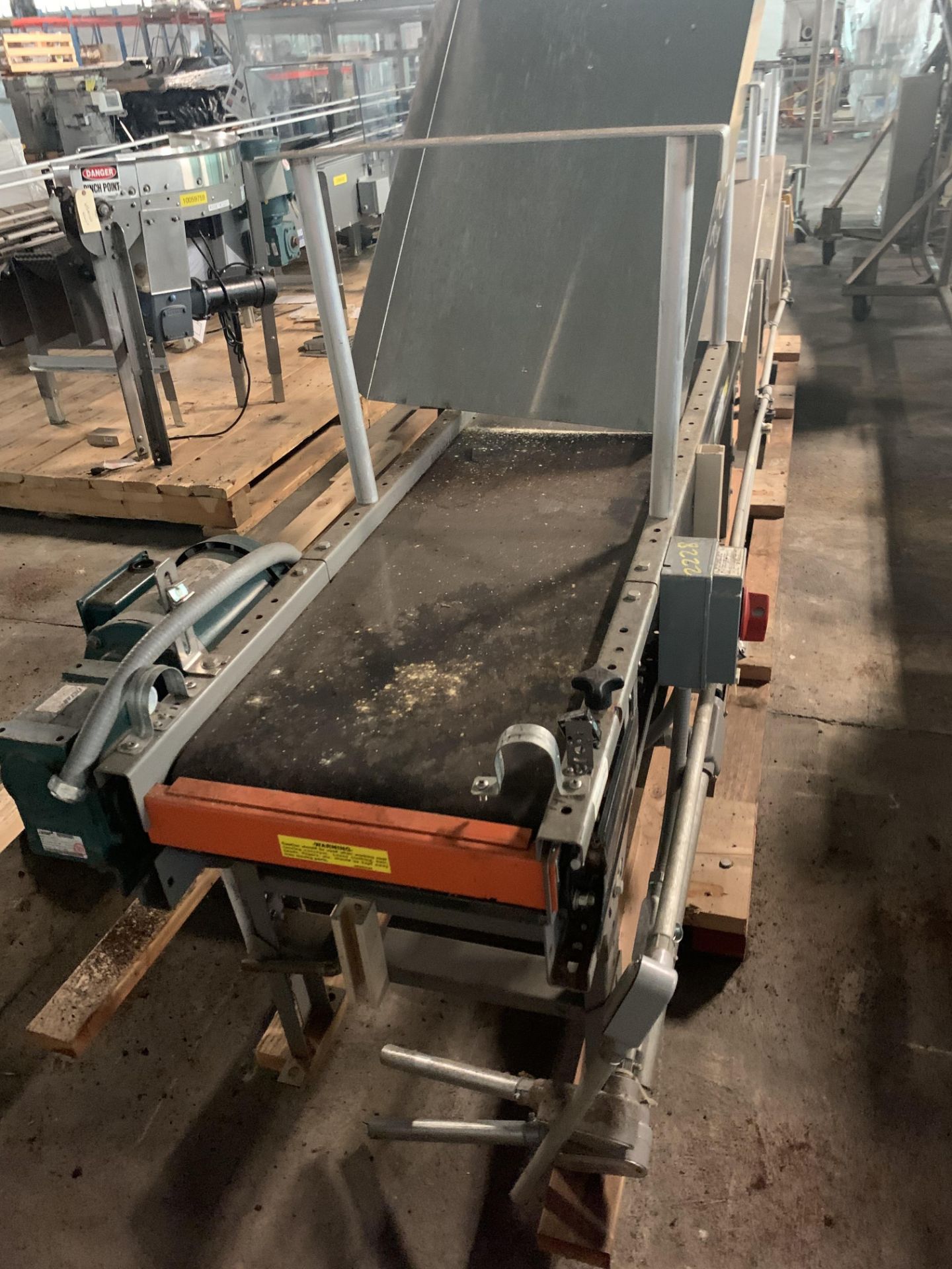 TGW Ermanco Cruz Belt Conveyor 14' Long x 16" wide, Loading Fee $250 - Image 3 of 3