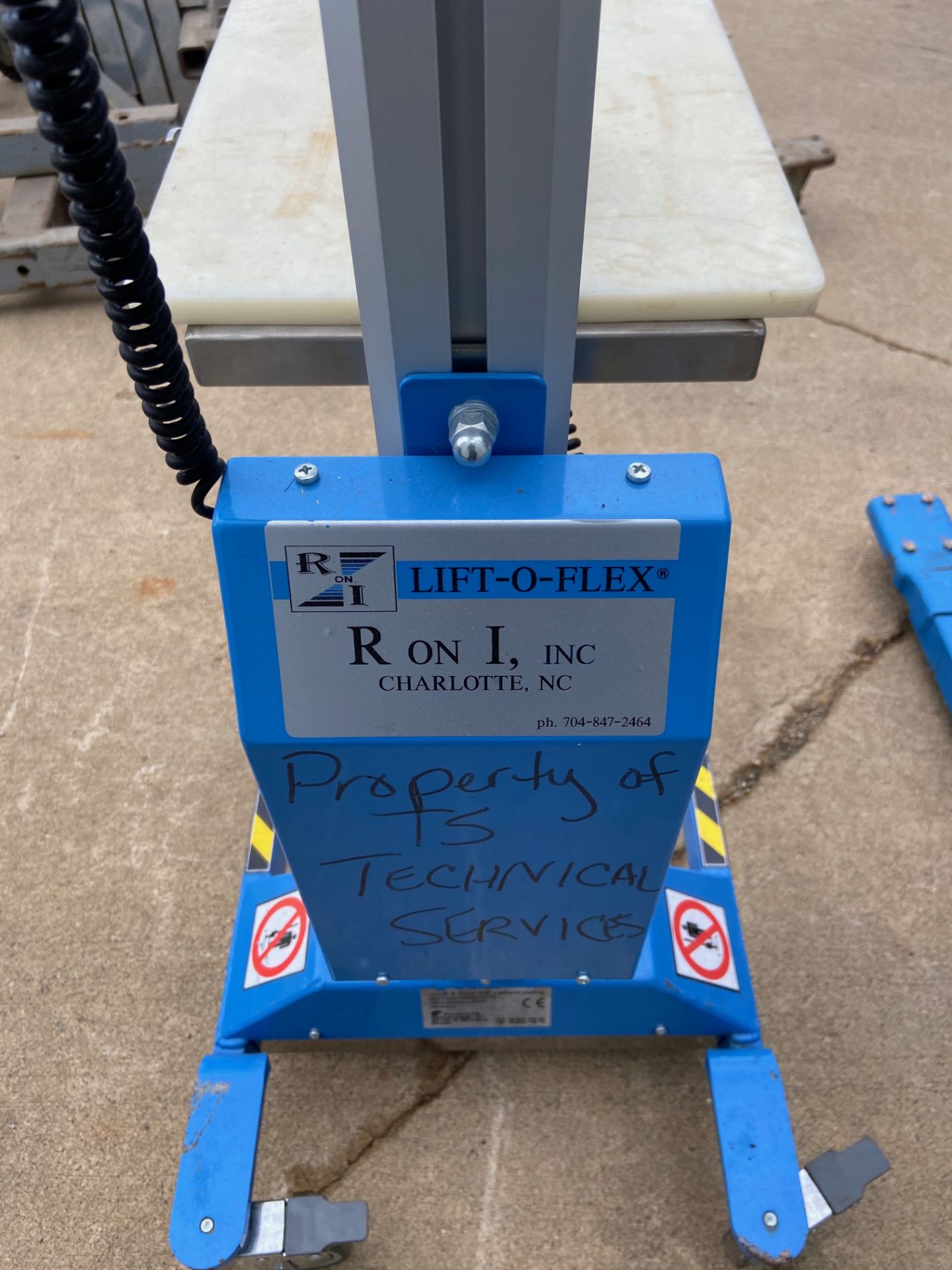 Lift Table (Located in Oelwein, IA) (Rigging & Loading: $25) - Image 2 of 4