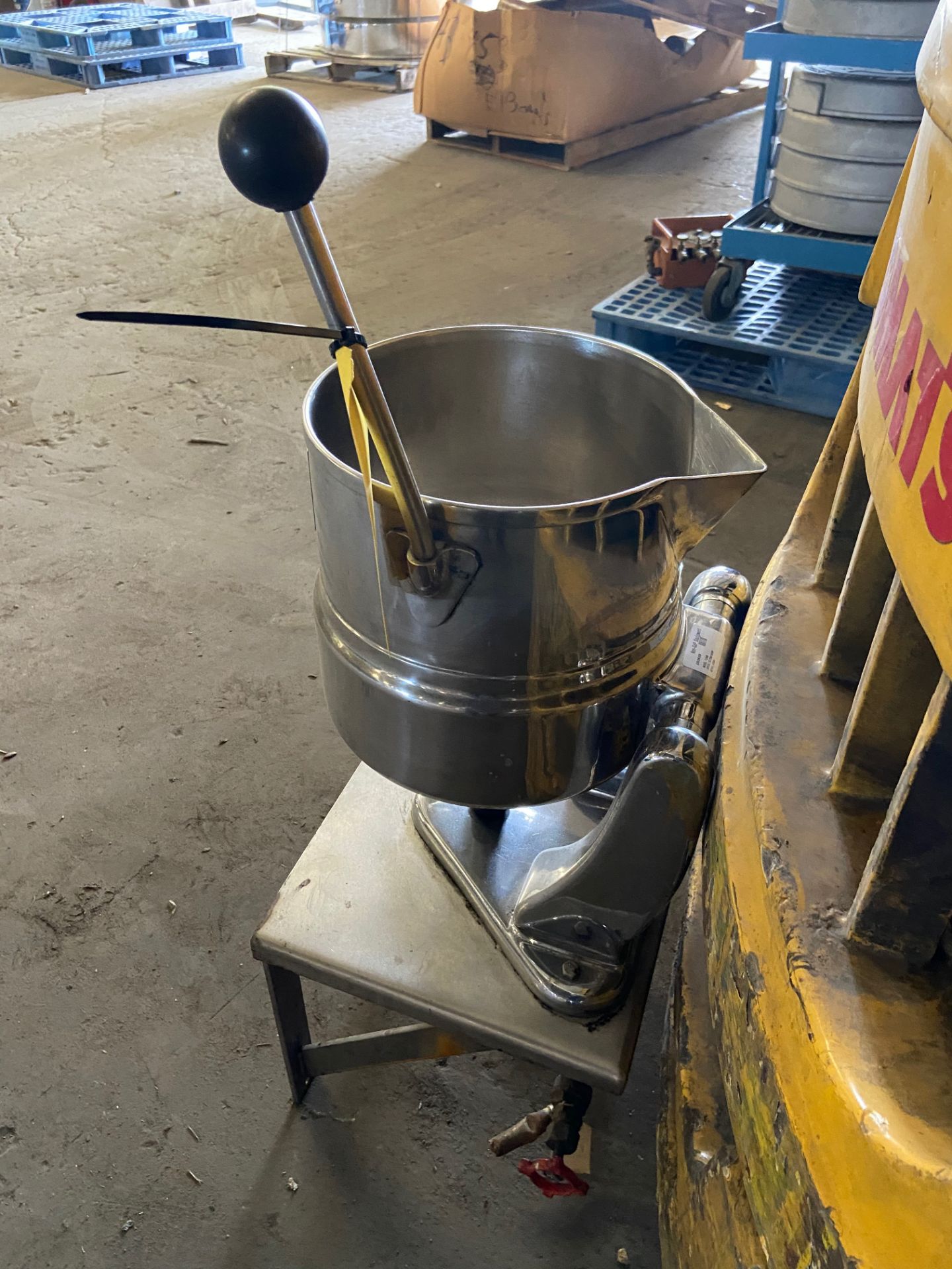 Stainless Steel Steam Kettle, Model# 124B, Serial# TDC10SP, (Located in Oelwein, IA) (Rigging & Load - Image 3 of 4