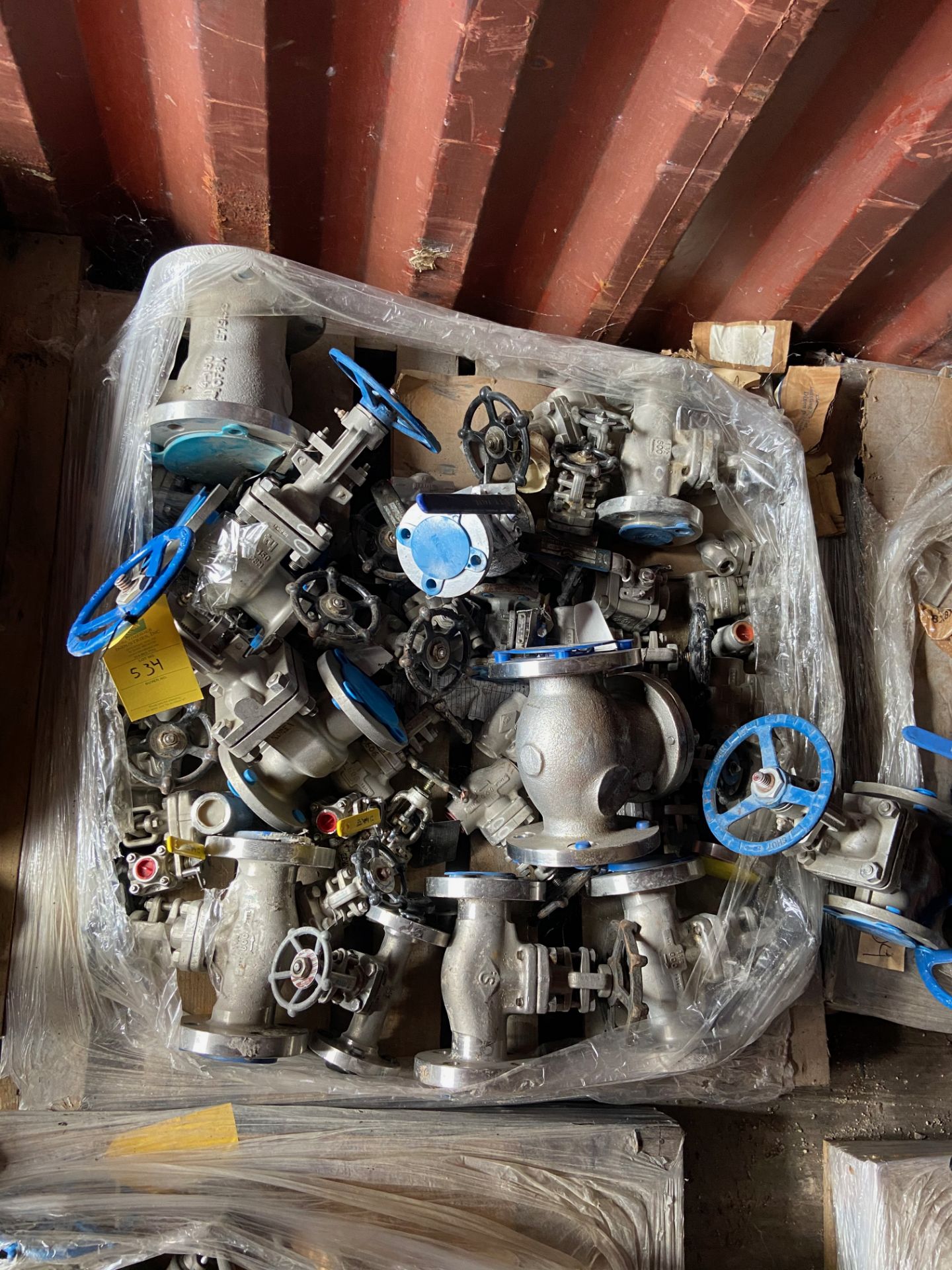 Pallet of Miscellaneous Valves, (Located in Perry, FL) (Rigging & Loading: $50)