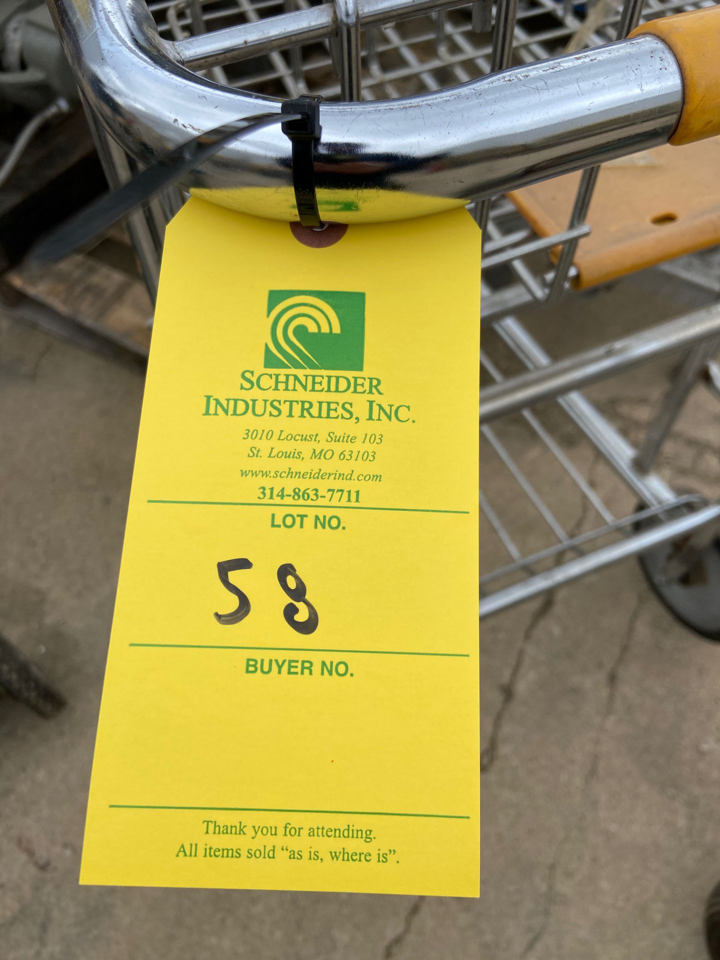 Shopping Style Cart (Located in Oelwein, IA) (Rigging & Loading: $10) - Image 2 of 2