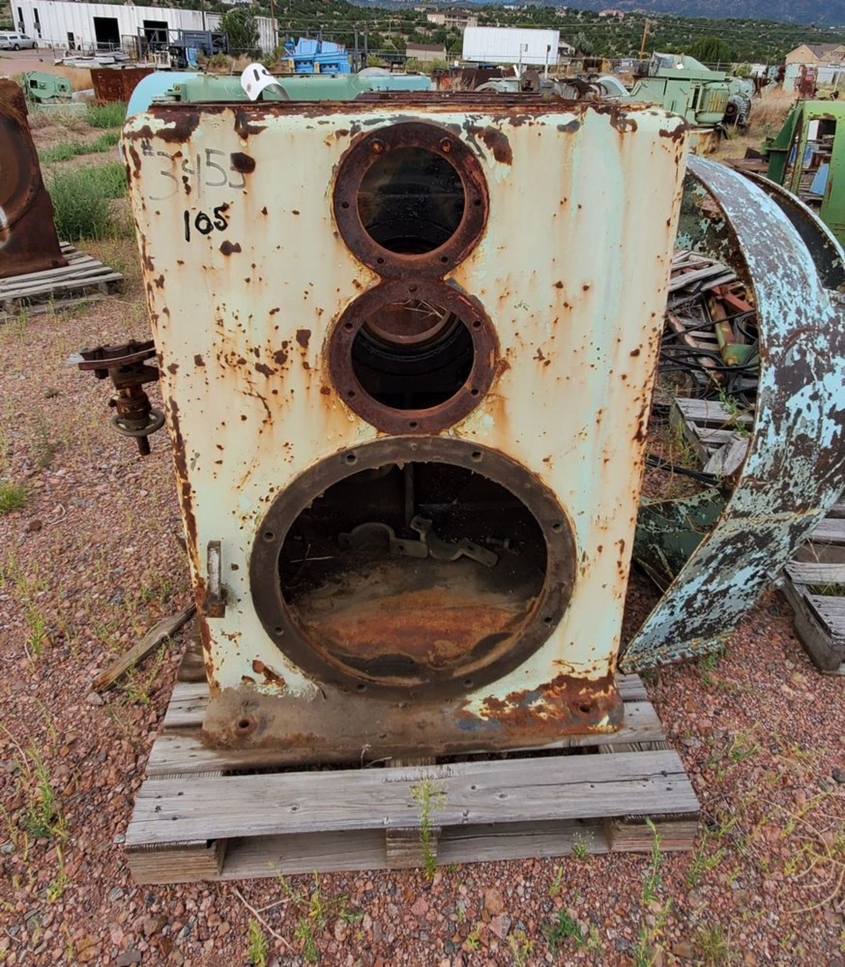 Located in Canon City CO: CPM gearbox case , Loading Fee of $50