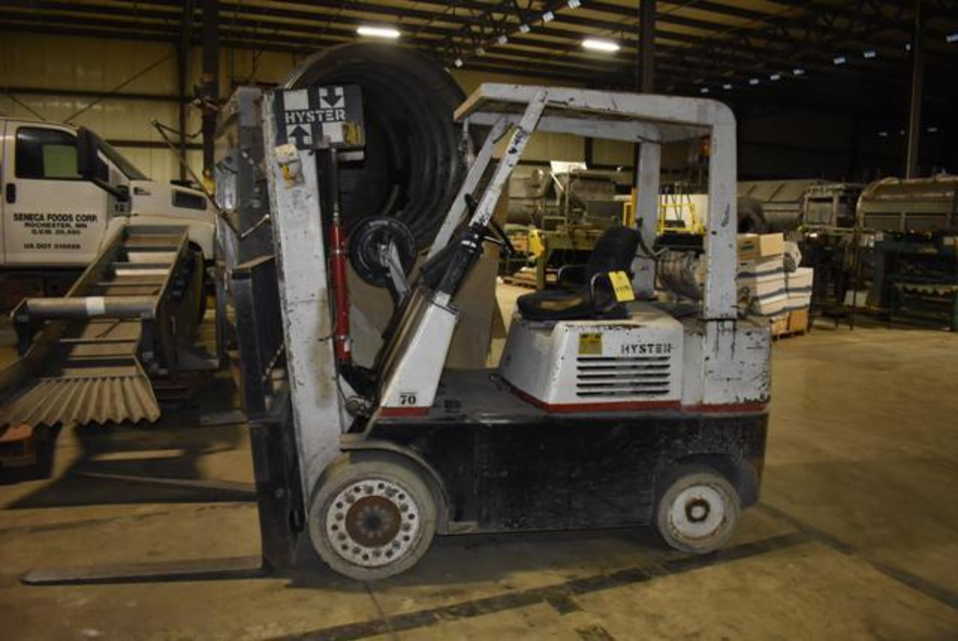 (Located in Rochester, MN) Hyster Space Saver 570-E Forklift, Rated 7000 lbs. Lift Capacity,