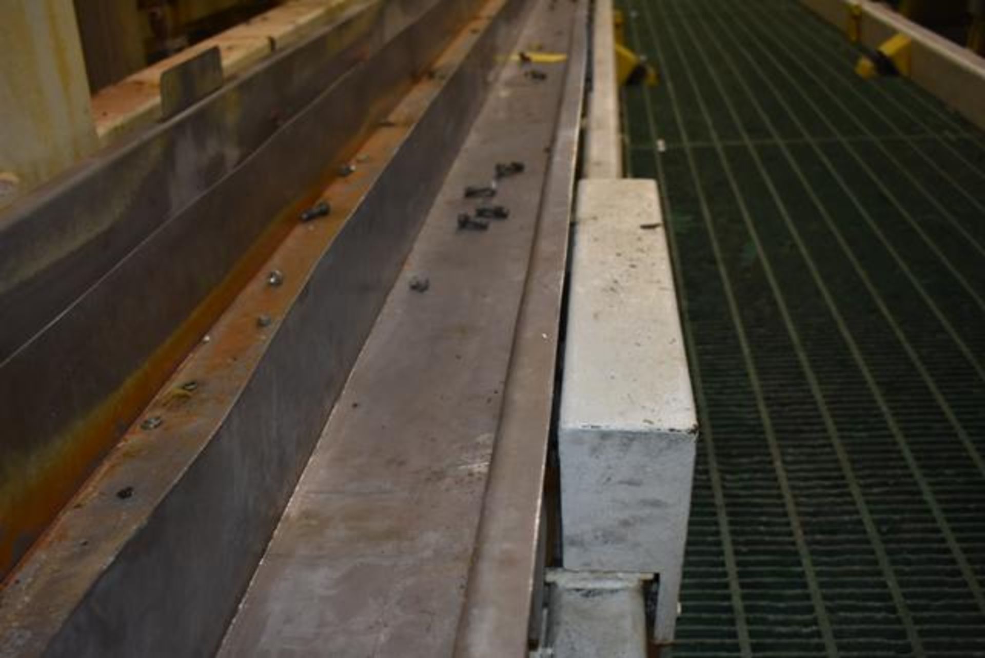 (Located in Sleepy Eye, MN) SS Vibratory Conveyor, Approx. 60' Length x 24" Wide - Image 2 of 2