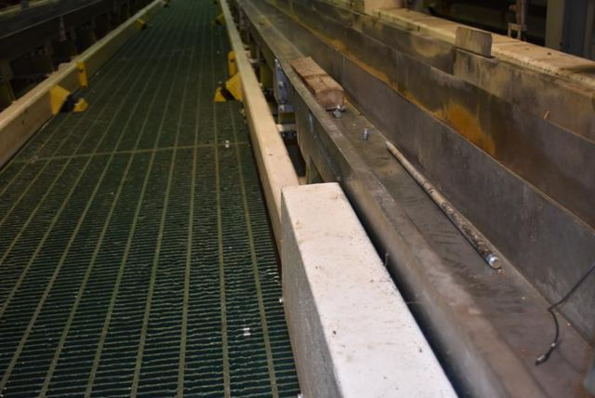 (Located in Sleepy Eye, MN) SS Vibratory Conveyor, Approx. 60' Length x 24" Wide - Image 2 of 2