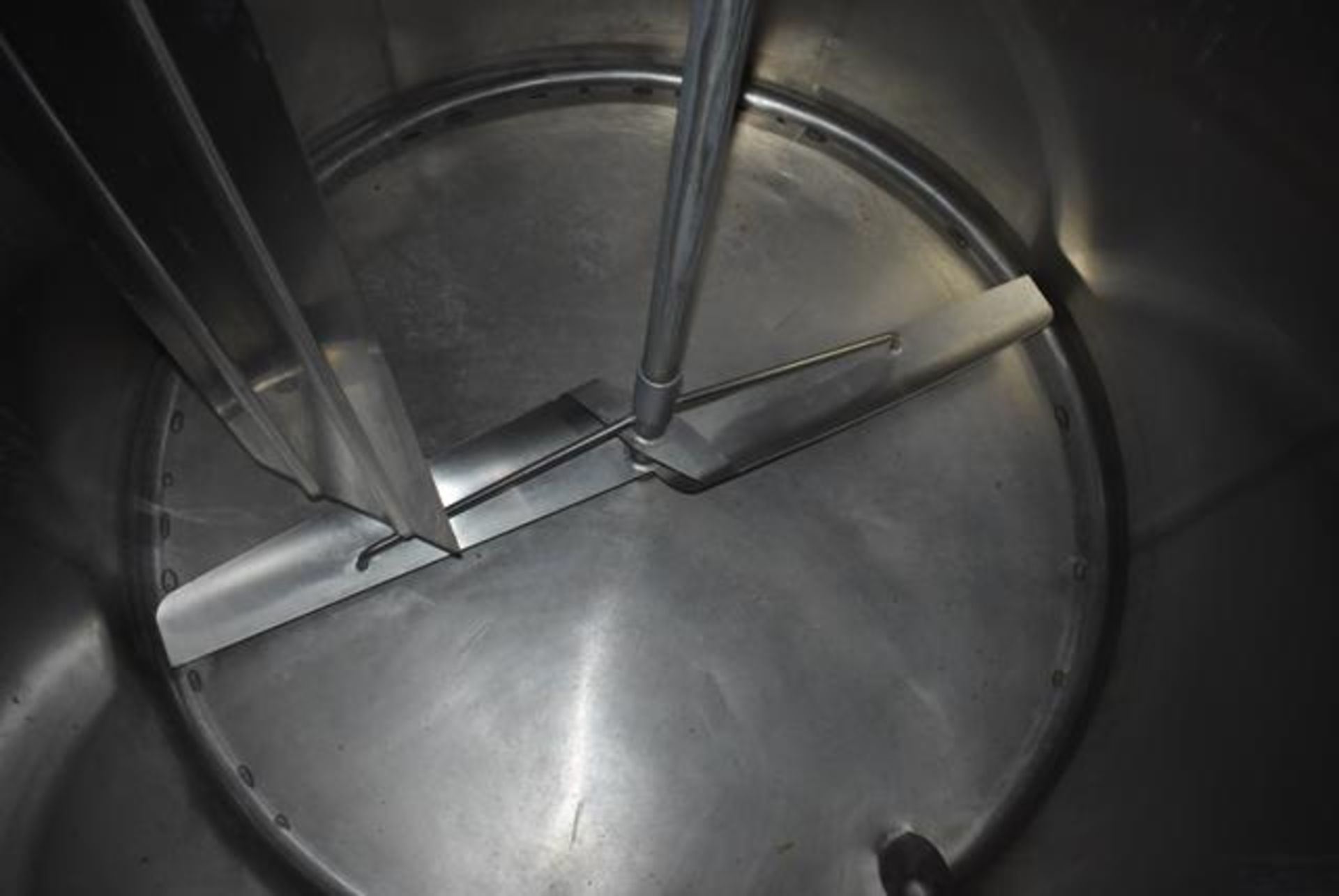 Stainless Steel Tank, 72" Diameter x 72" Depth, Includes Mixer - Image 2 of 2